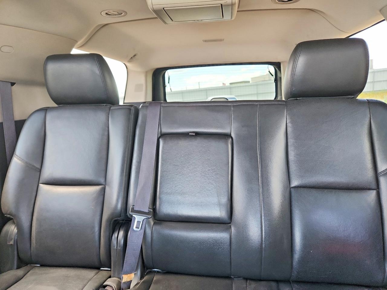 2012 Gmc Yuk/den Silver vin: 1GKS2MEF4CR194284