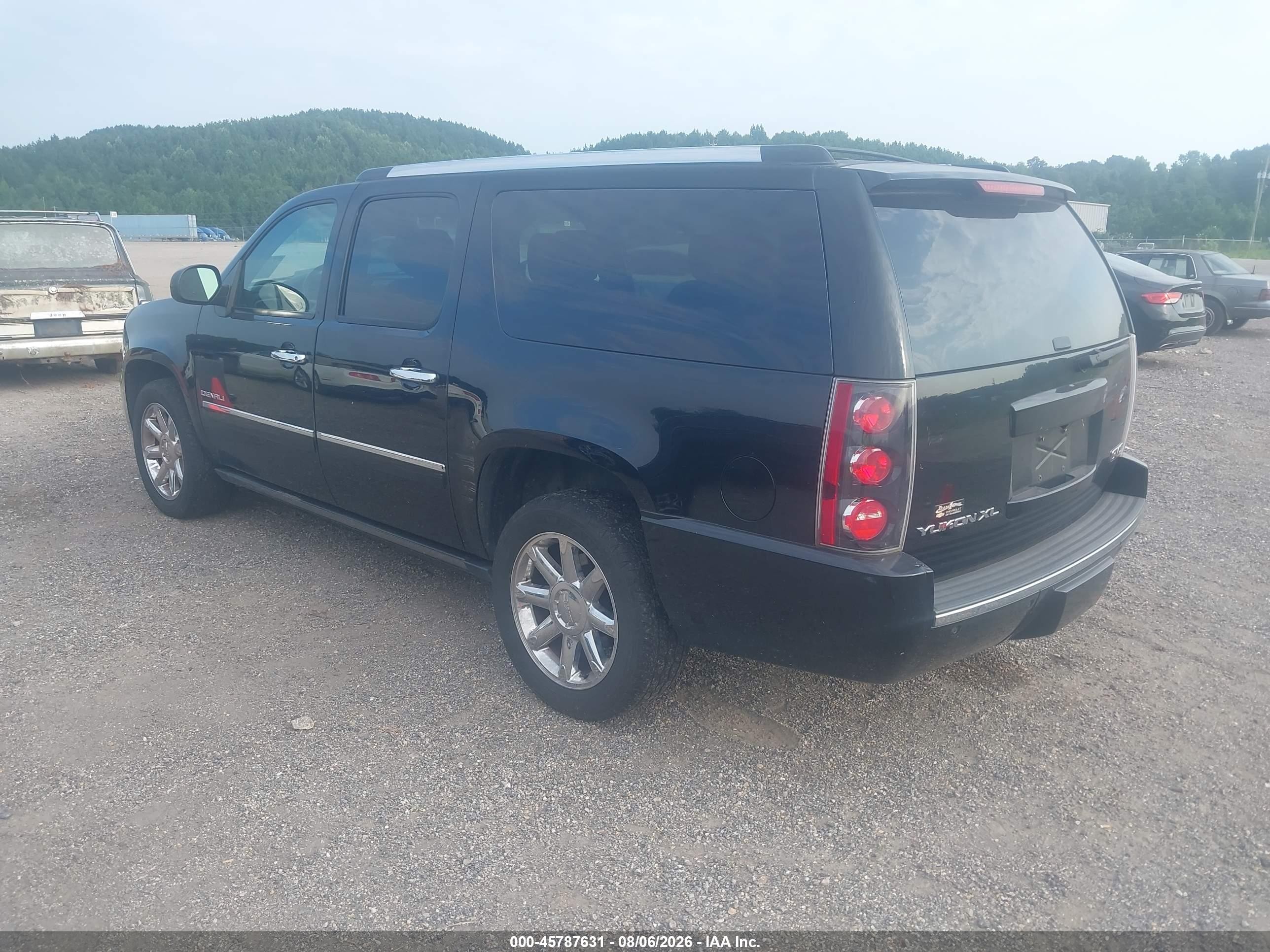 2014 Gmc Yukon Xl 1500 Denali Black vin: 1GKS2MEF4ER169887