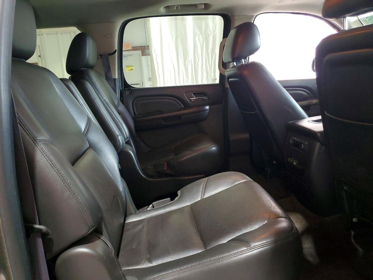 2012 Gmc Yukon Xl Denali Gray vin: 1GKS2MEF5CR225378