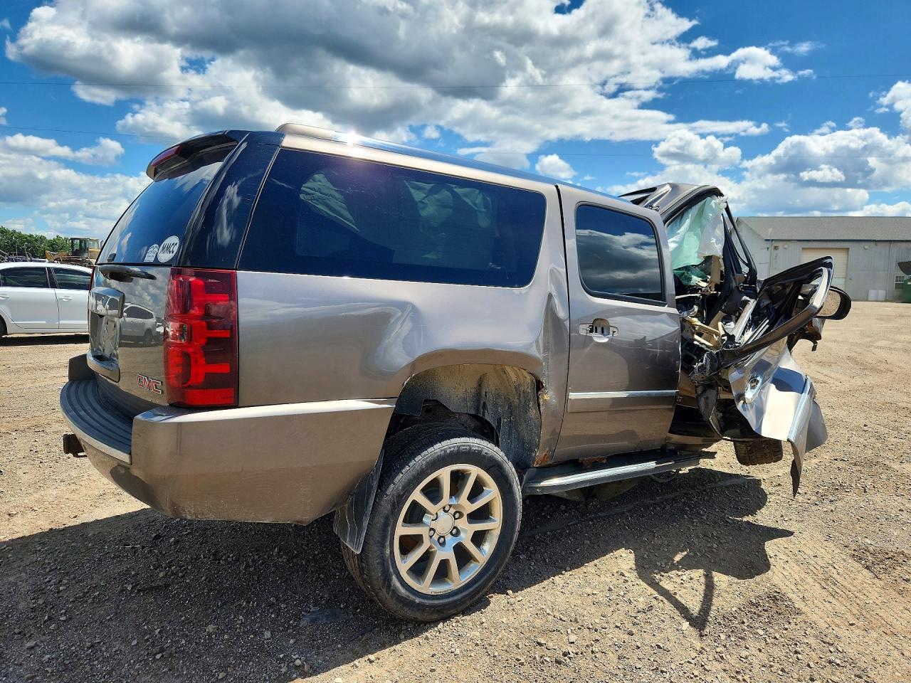 2013 Gmc Yukon Xl Denali Gray vin: 1GKS2MEF5DR105548