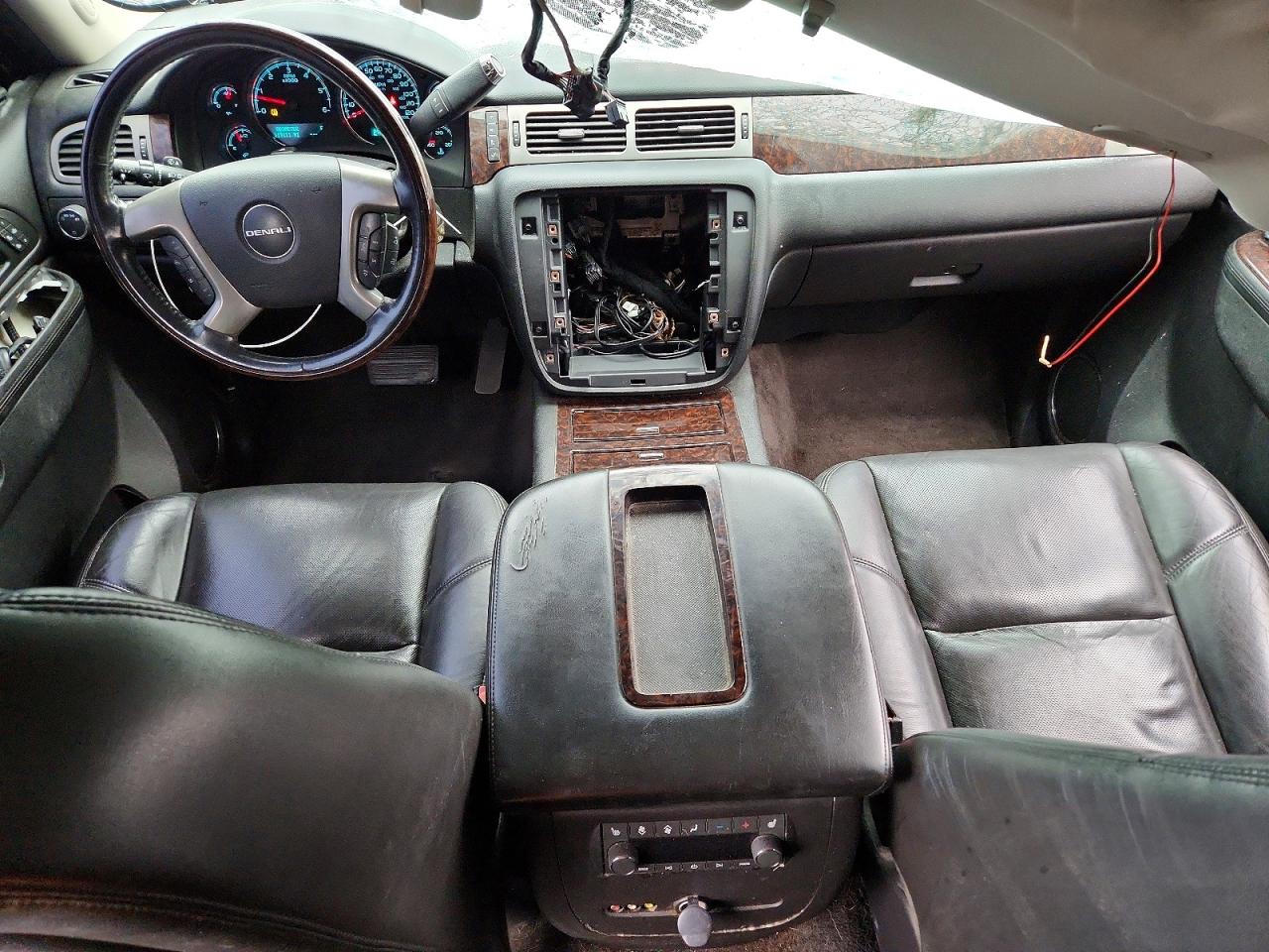 2013 Gmc Yukon Xl Denali Black vin: 1GKS2MEF5DR378294