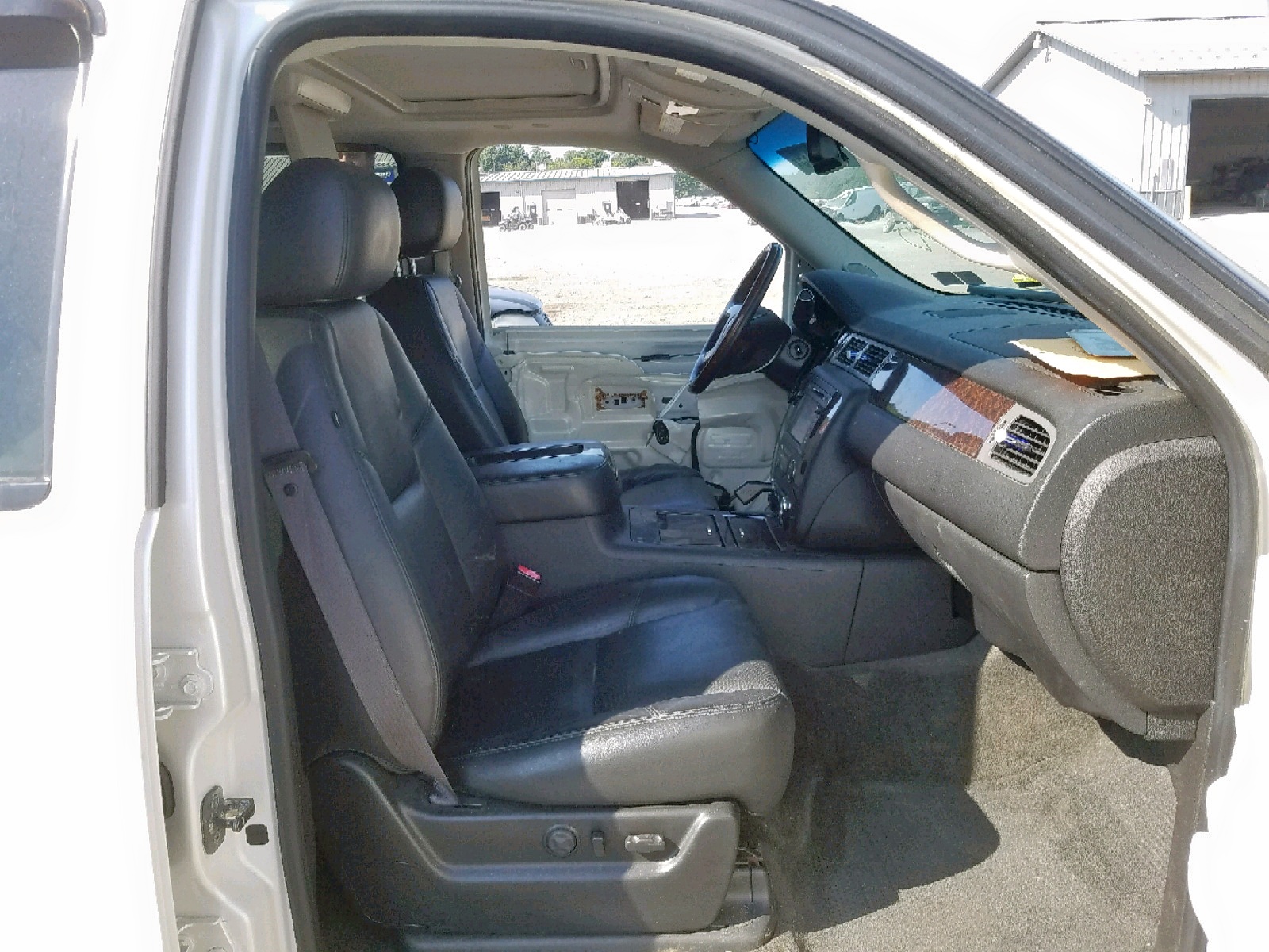 2012 Gmc Yukon Xl Denali Cream vin: 1GKS2MEF6CR185909