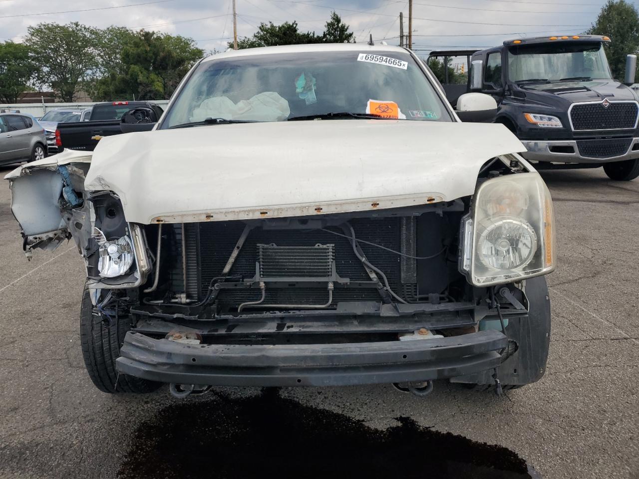 2012 Gmc Yukon Xl Denali White vin: 1GKS2MEF6CR185909