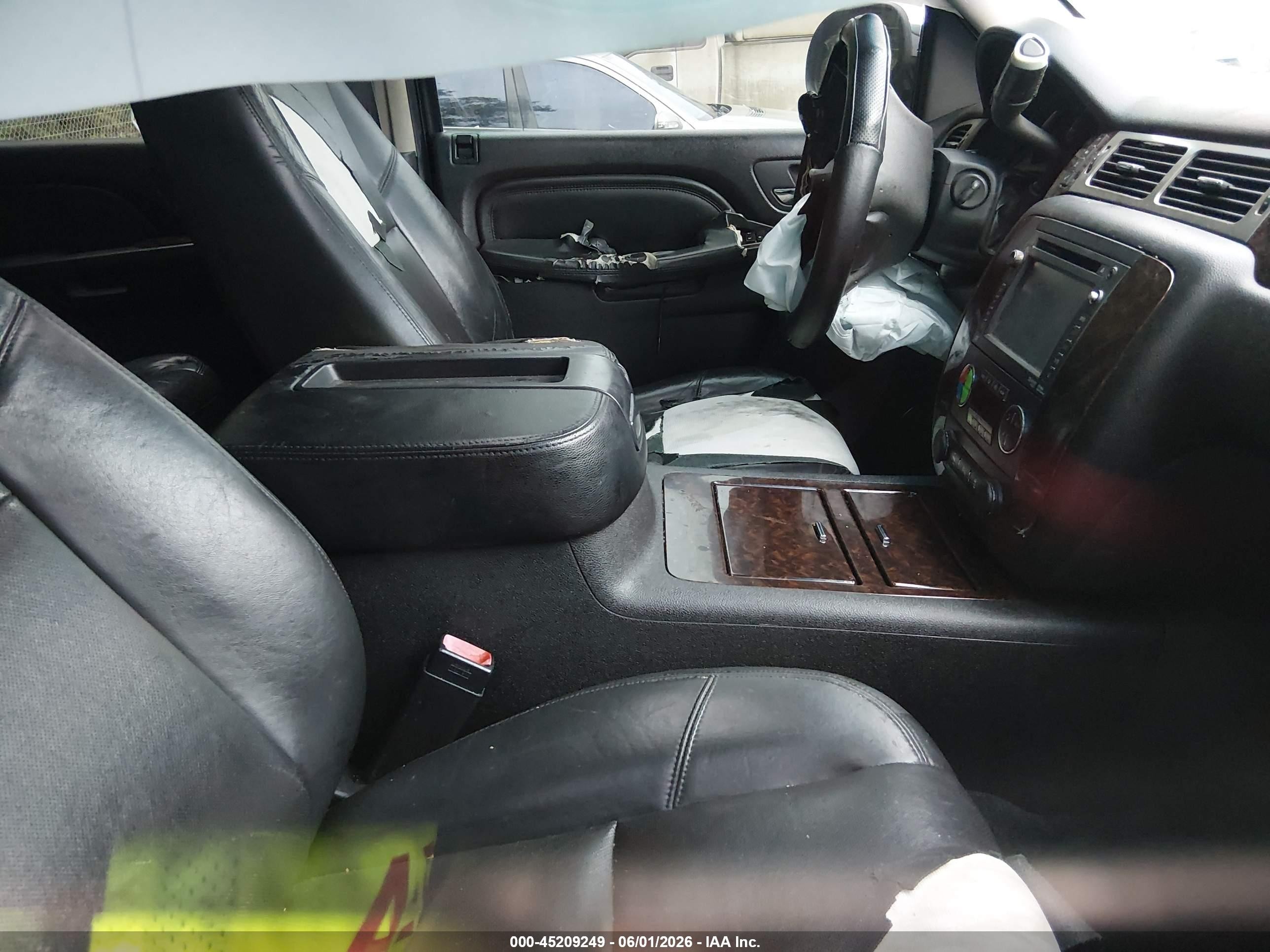 2012 Gmc Yukon Xl 1500 Denali Черный vin: 1GKS2MEF6CR257661