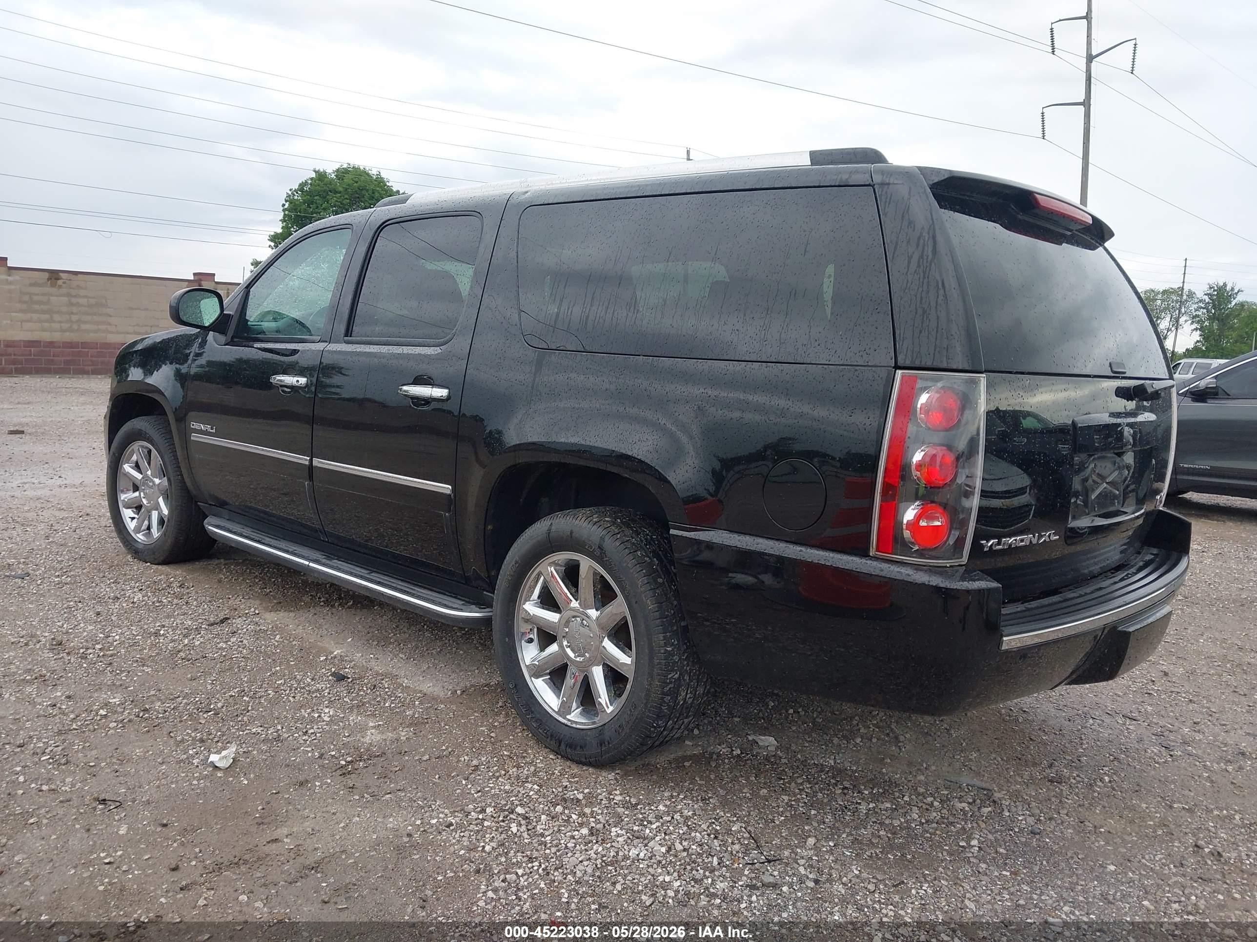 2013 Gmc Yukon Xl 1500 Denali Черный vin: 1GKS2MEF6DR101427