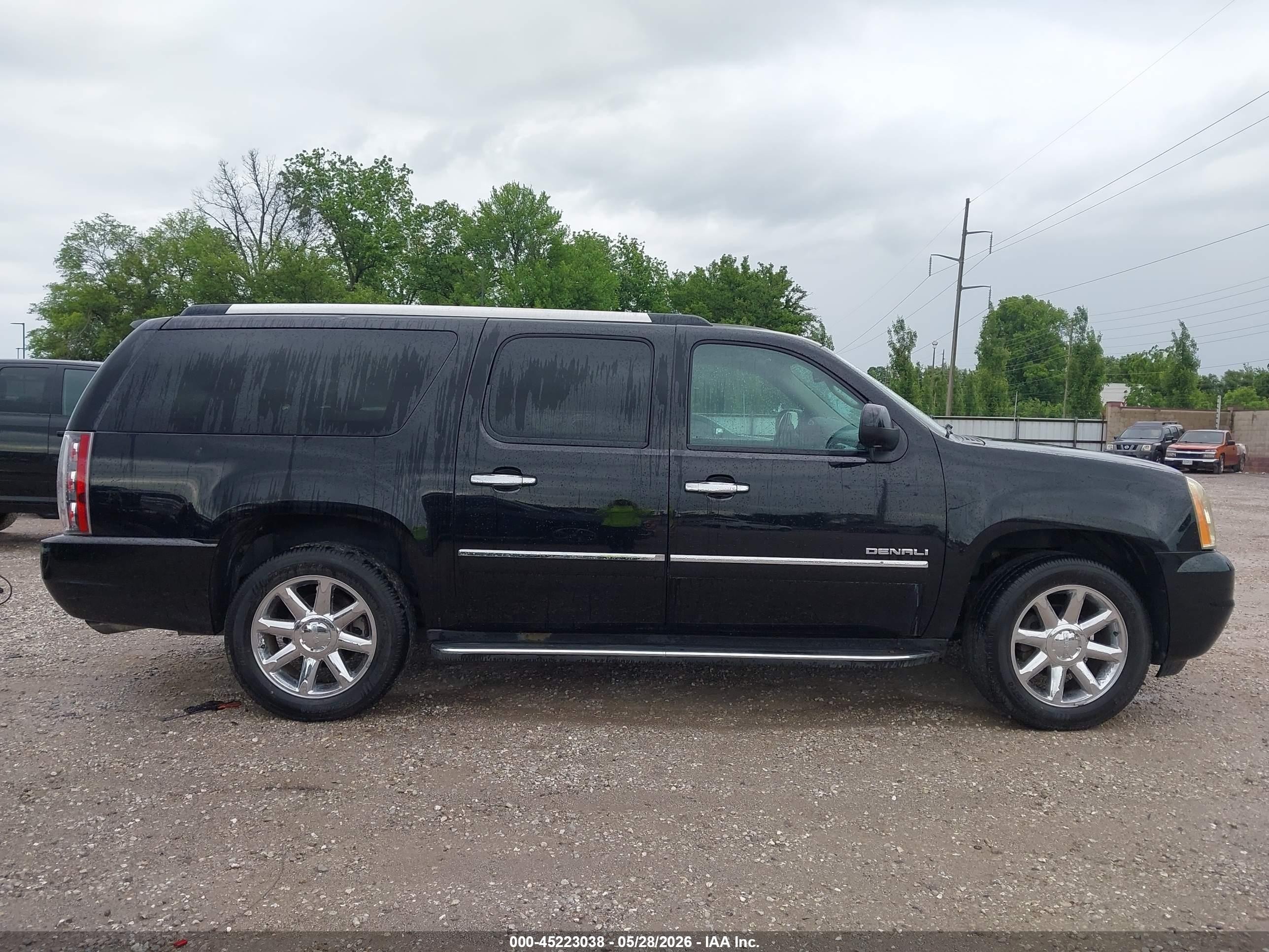 2013 Gmc Yukon Xl 1500 Denali Черный vin: 1GKS2MEF6DR101427