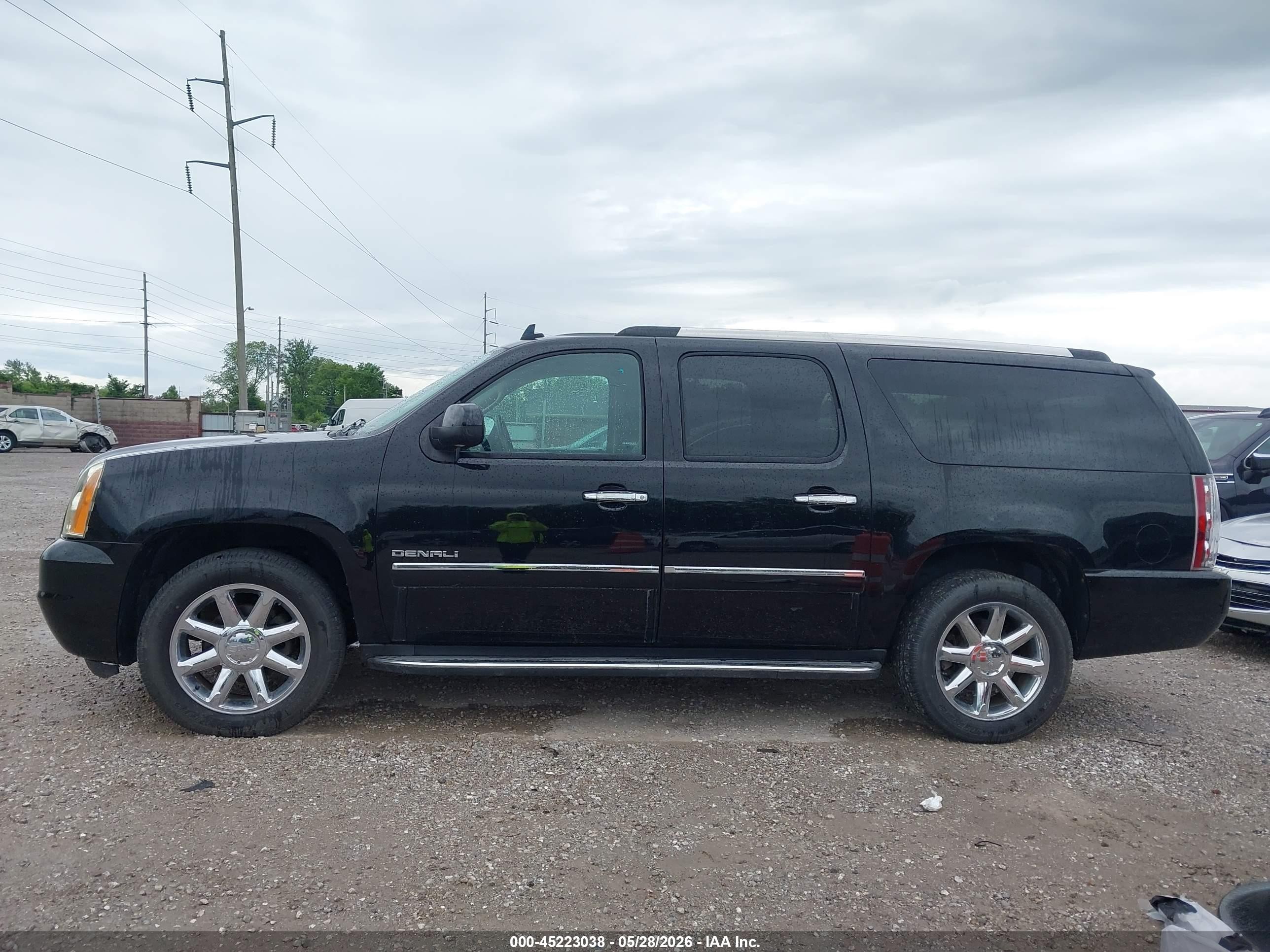 2013 Gmc Yukon Xl 1500 Denali Черный vin: 1GKS2MEF6DR101427