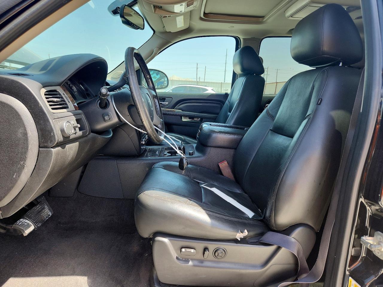 2013 Gmc Yukon Xl Denali Black vin: 1GKS2MEF6DR129714