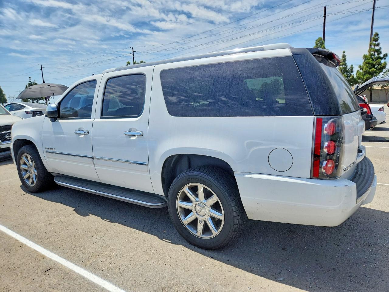 2014 Gmc Yukon Xl Denali Белый vin: 1GKS2MEF6ER132582