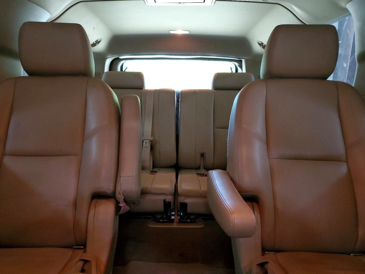 2013 Gmc Yukon Xl Denali White vin: 1GKS2MEF7DR155772