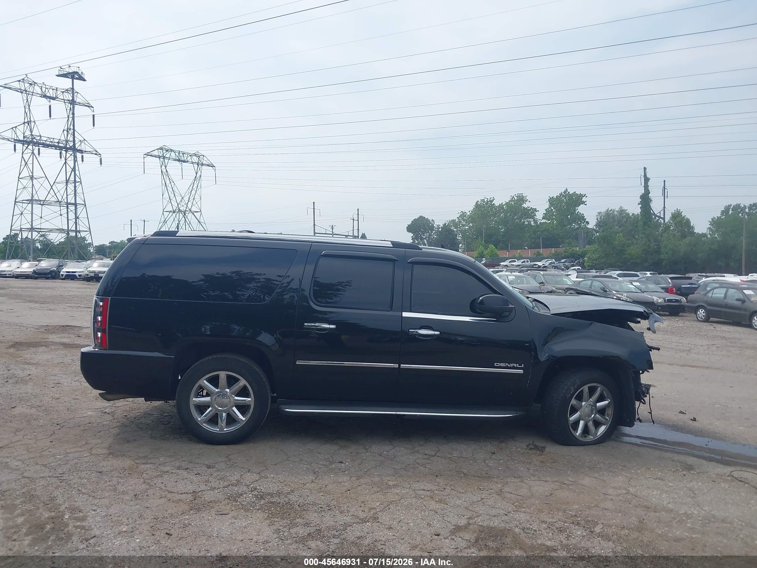 2013 Gmc Yukon Xl 1500 Denali Black vin: 1GKS2MEF7DR184592