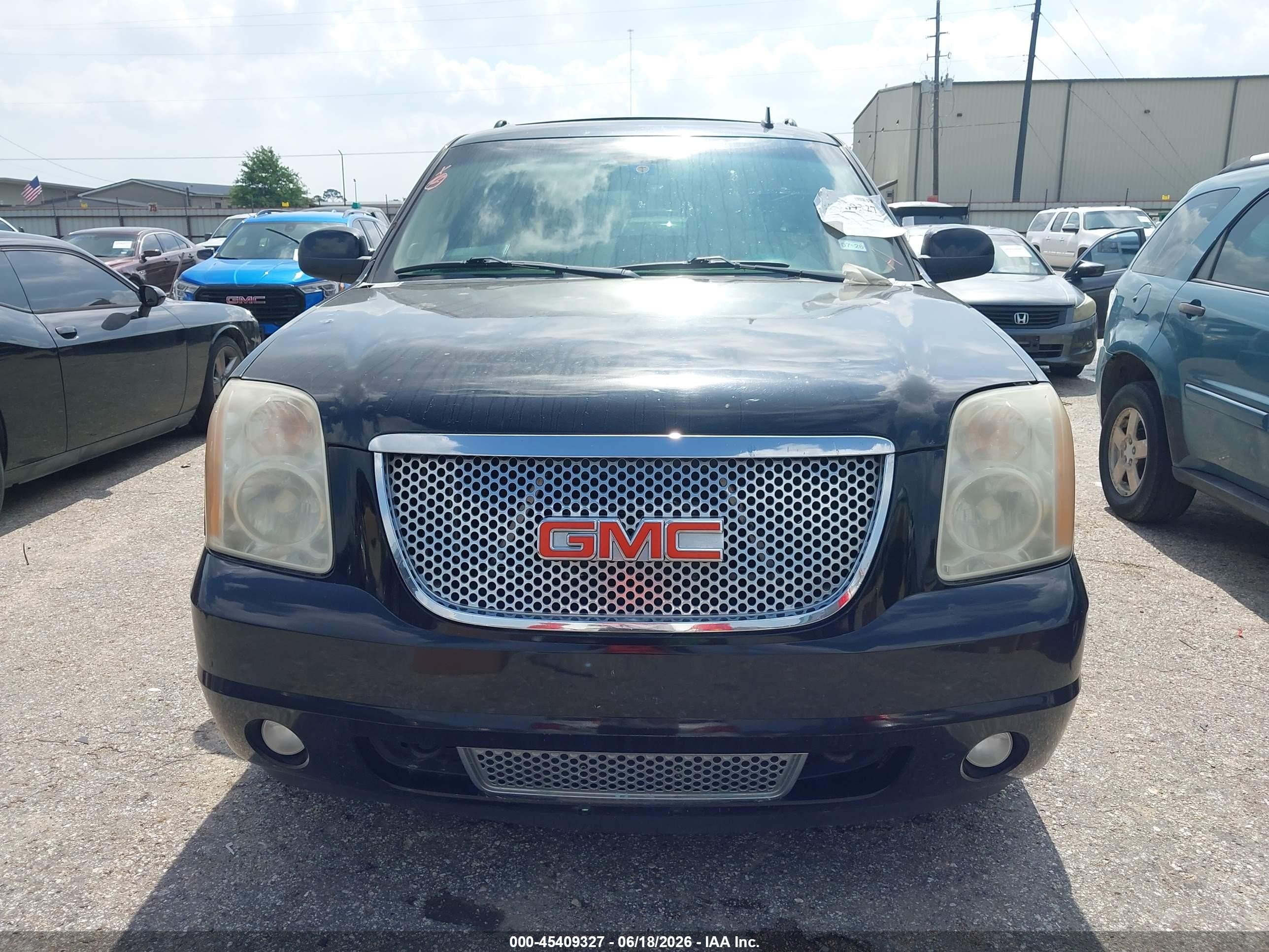 2011 Gmc Yukon Xl 1500 Denali Black vin: 1GKS2MEF8BR135401