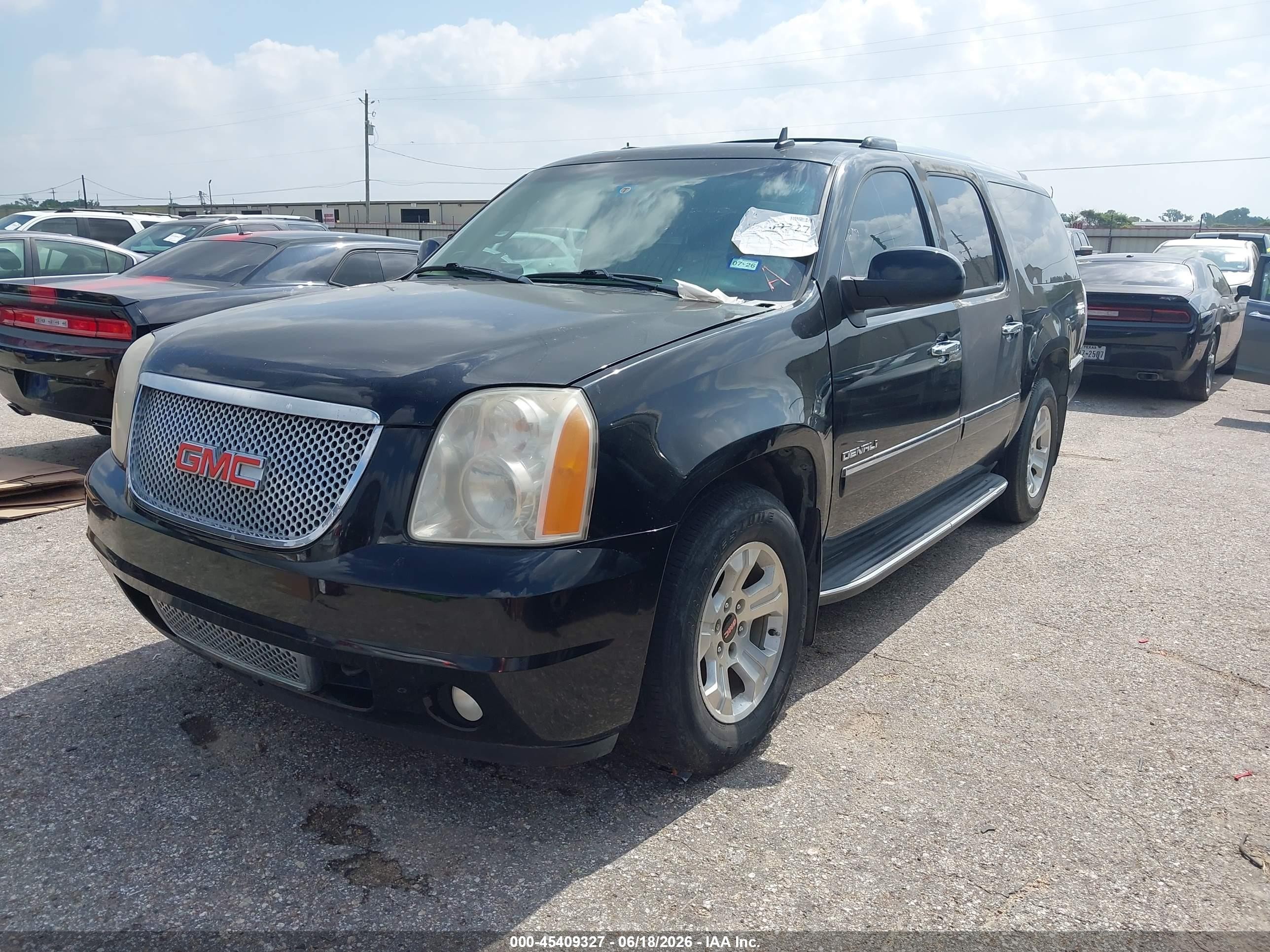 2011 Gmc Yukon Xl 1500 Denali Black vin: 1GKS2MEF8BR135401