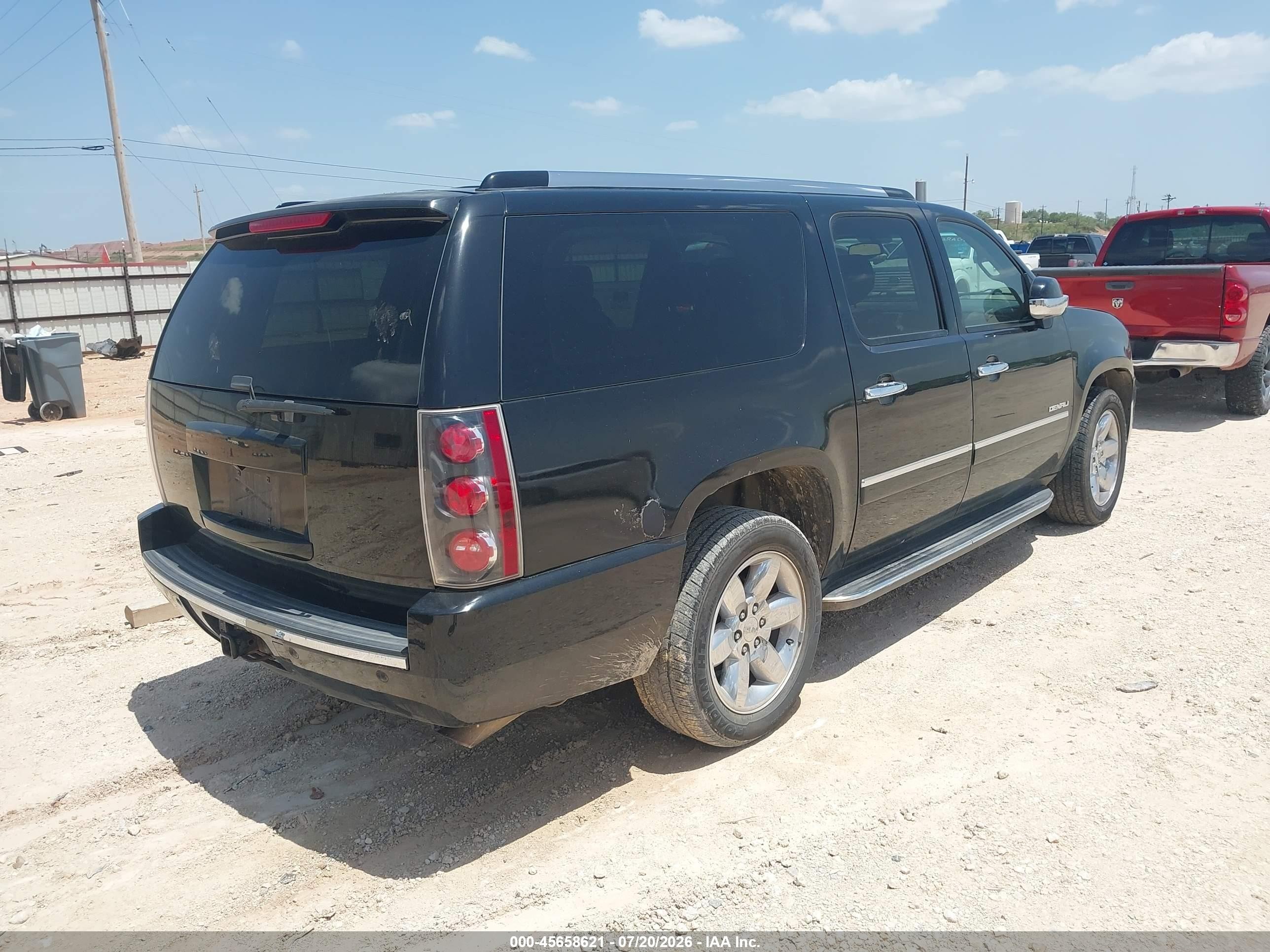 2011 Gmc Yukon Xl 1500 Denali Black vin: 1GKS2MEF8BR203180