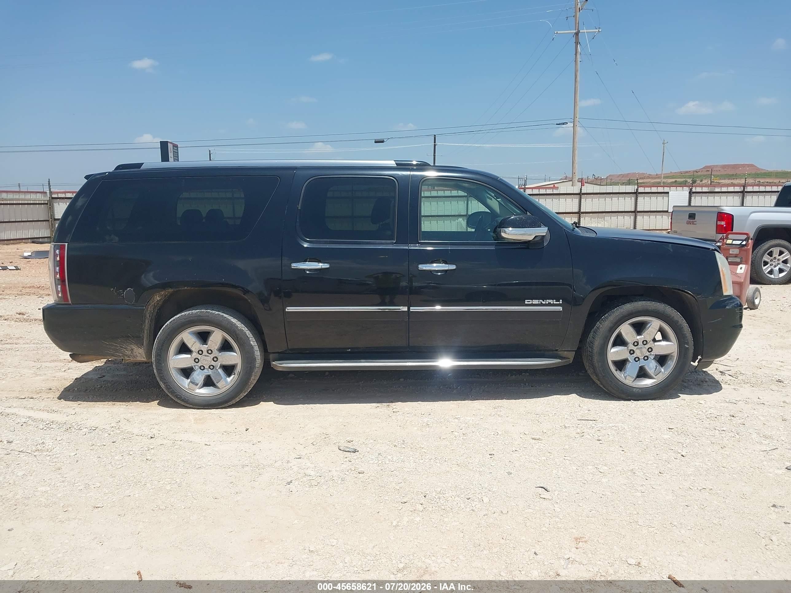 2011 Gmc Yukon Xl 1500 Denali Black vin: 1GKS2MEF8BR203180