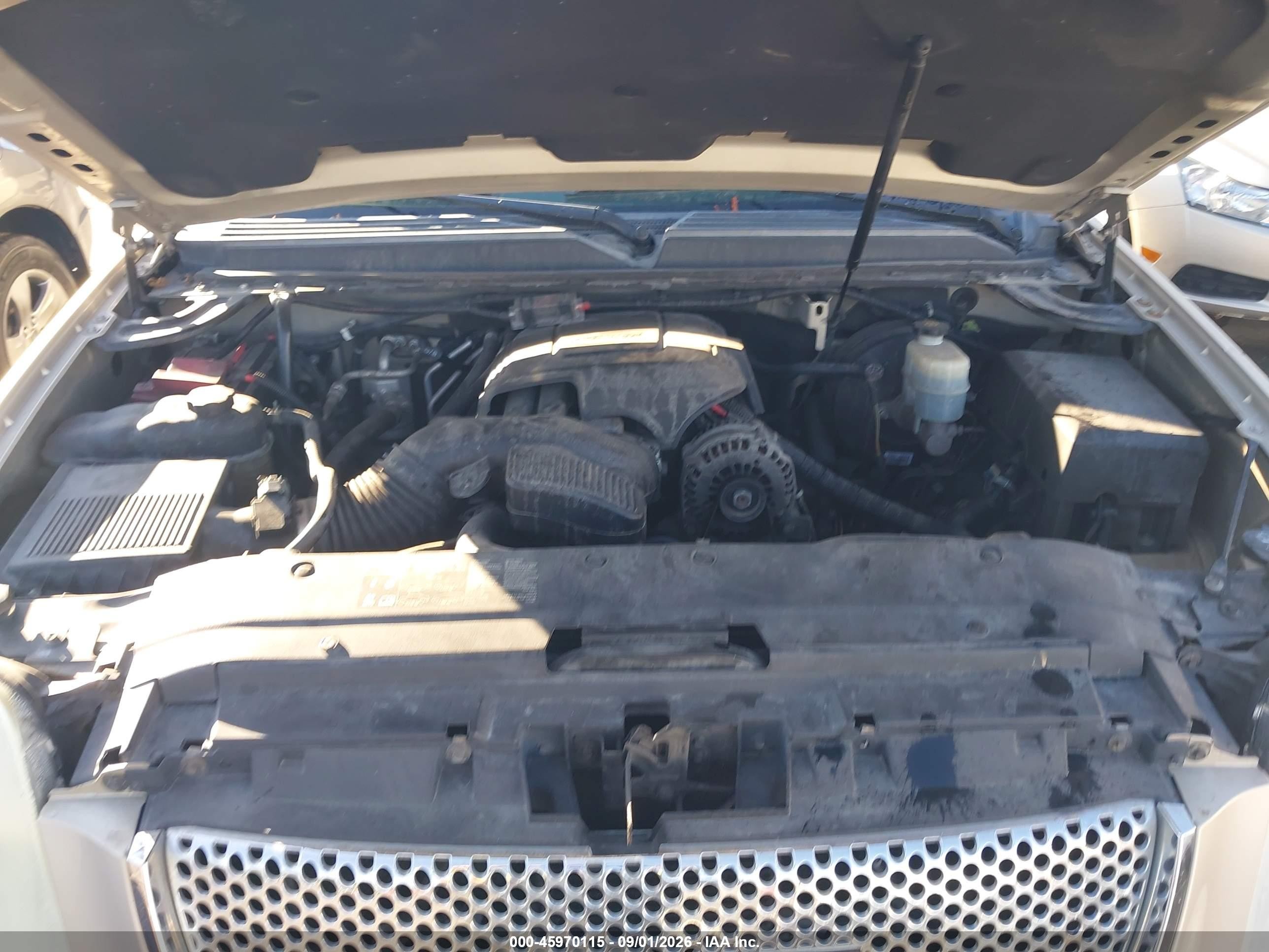 2011 Gmc Yukon Xl 1500 Denali Золотой vin: 1GKS2MEF8BR258521
