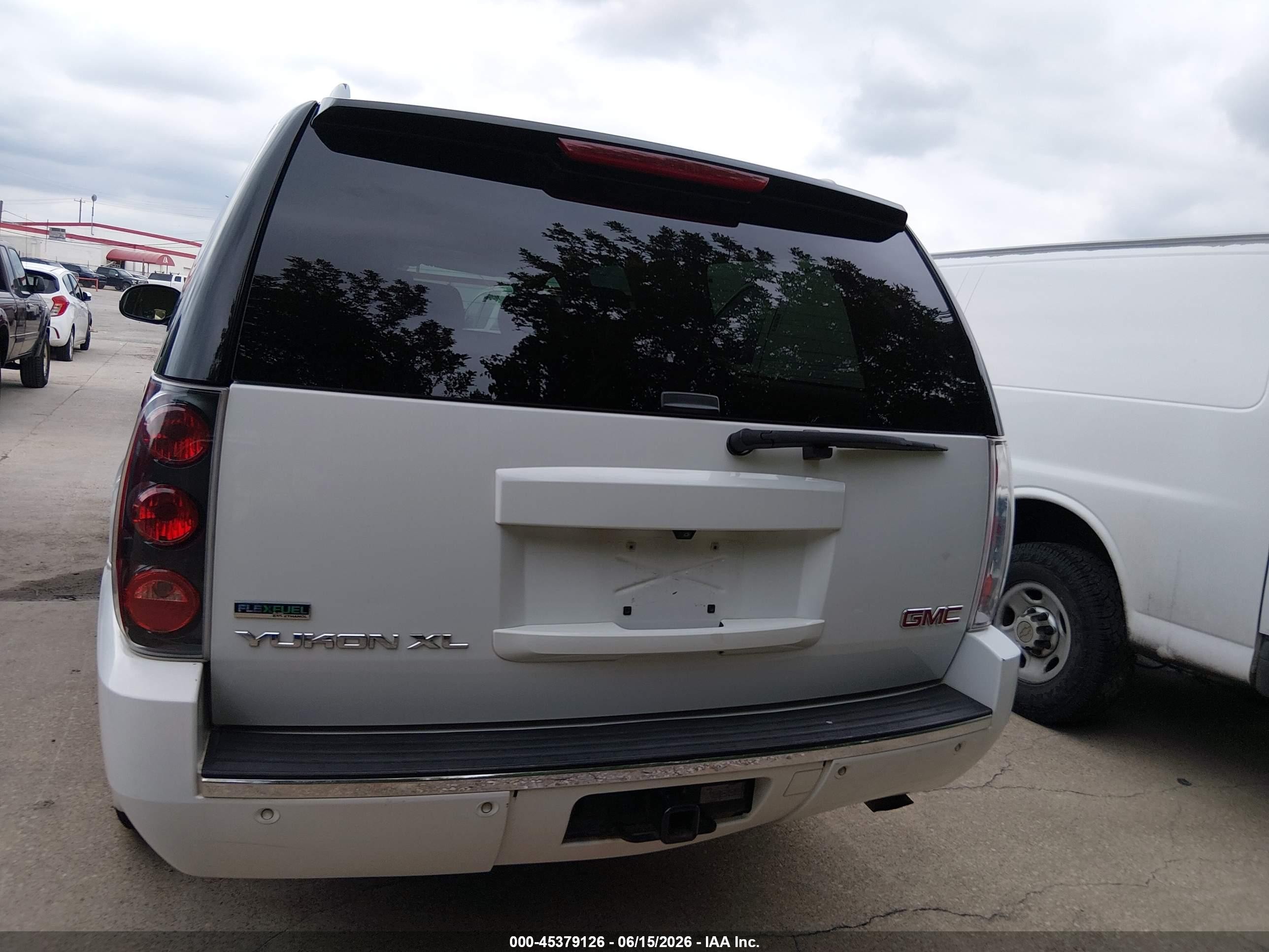 2011 Gmc Yukon Xl 1500 Denali Синий vin: 1GKS2MEF8BR271026