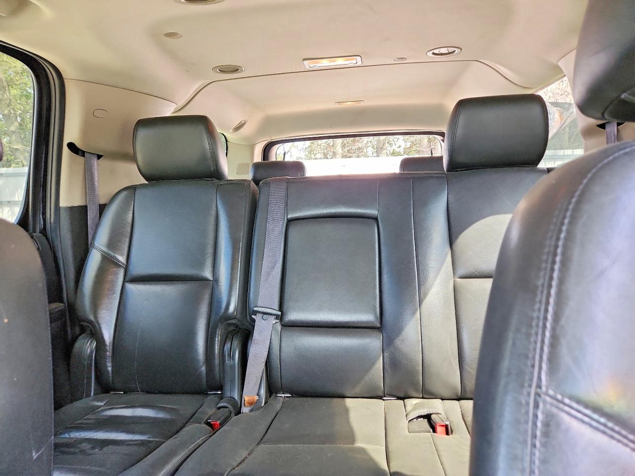 2011 Gmc Yukon Xl Denali Black vin: 1GKS2MEF8BR271916