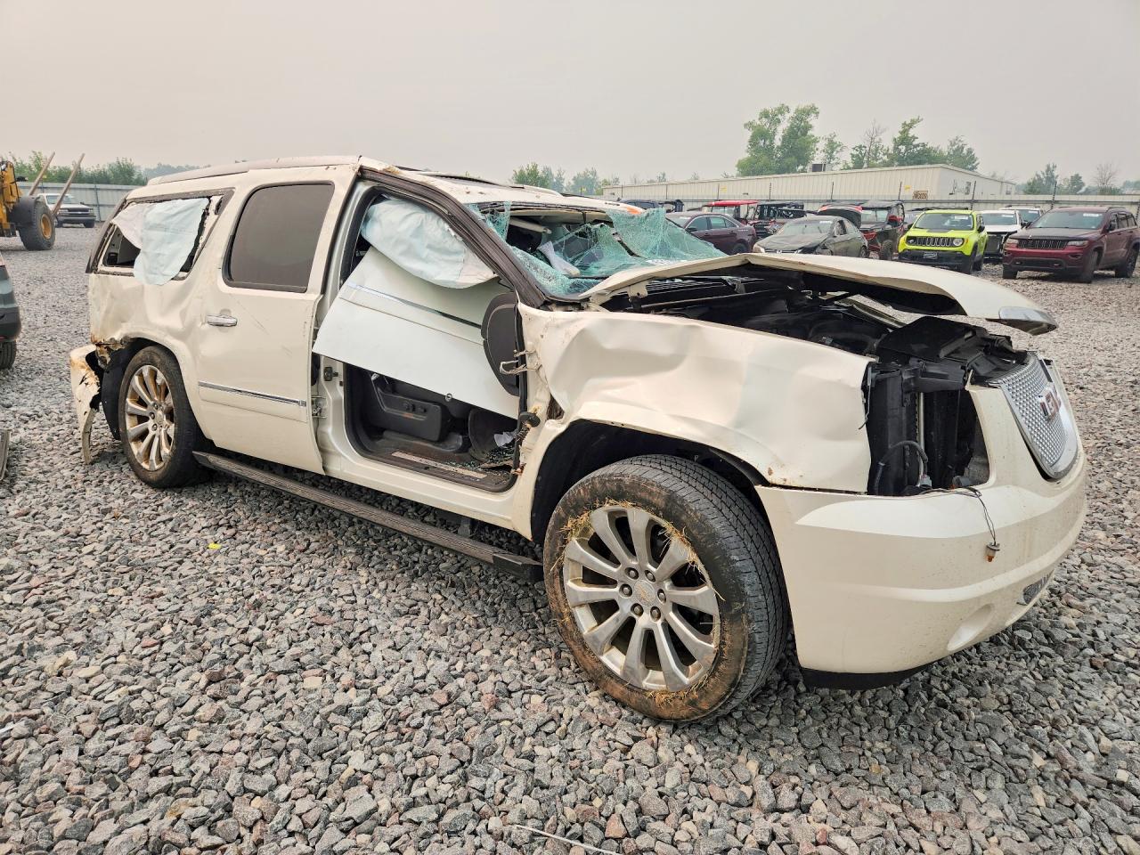 2012 Gmc Yukon Xl Denali White vin: 1GKS2MEF9CR130807