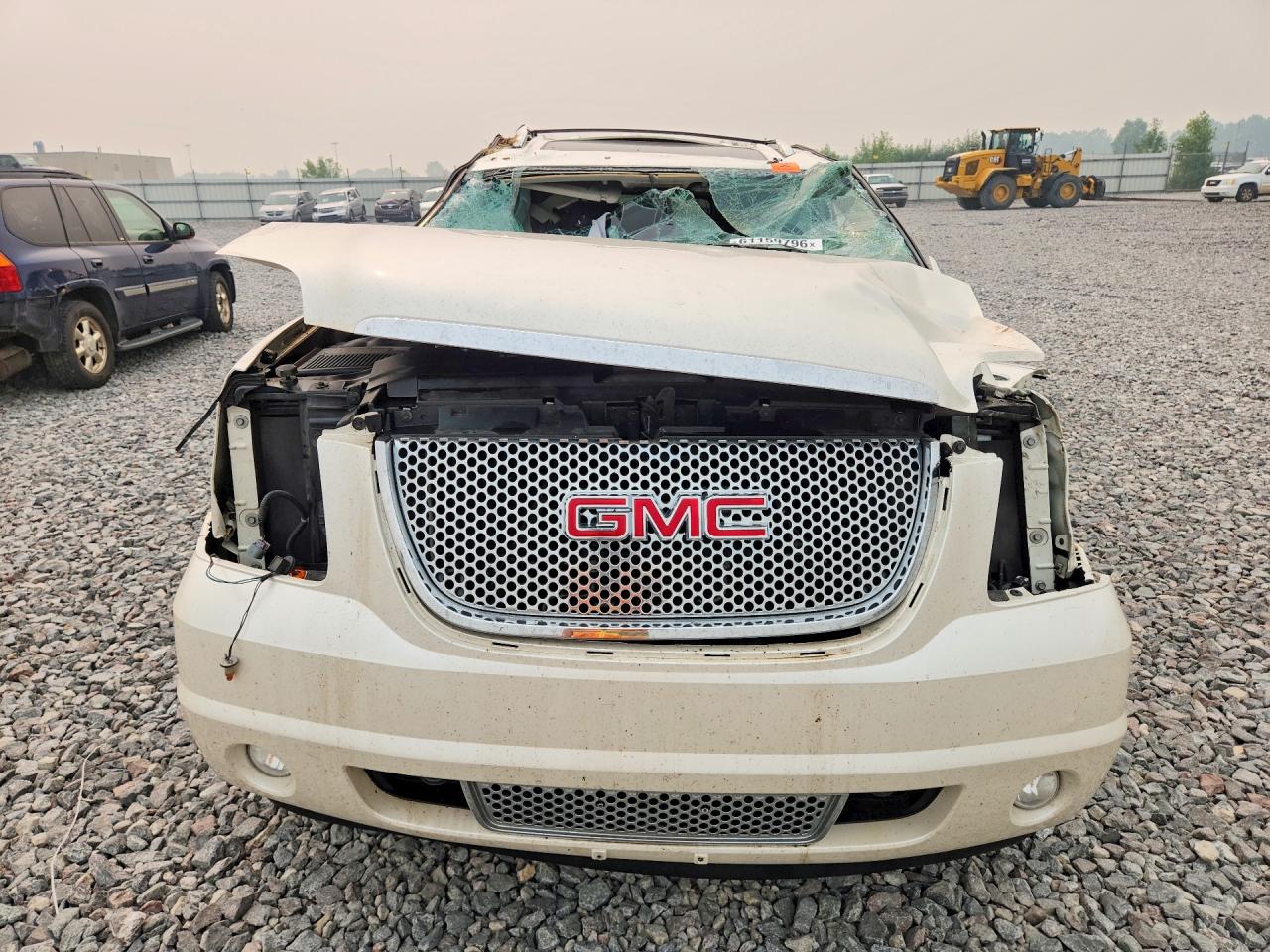 2012 Gmc Yukon Xl Denali White vin: 1GKS2MEF9CR130807