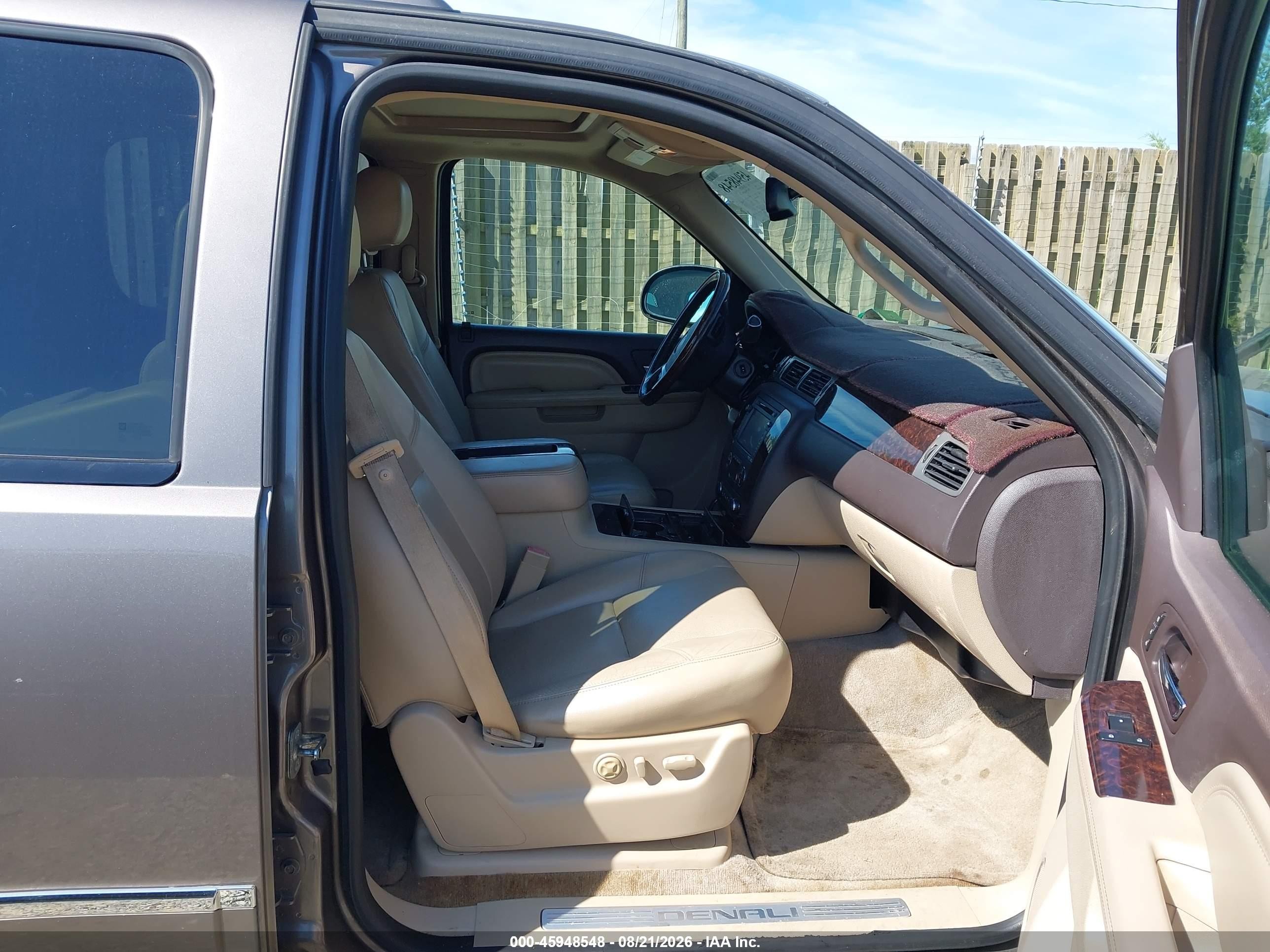 2012 Gmc Yukon Xl 1500 Denali Gray vin: 1GKS2MEF9CR220314