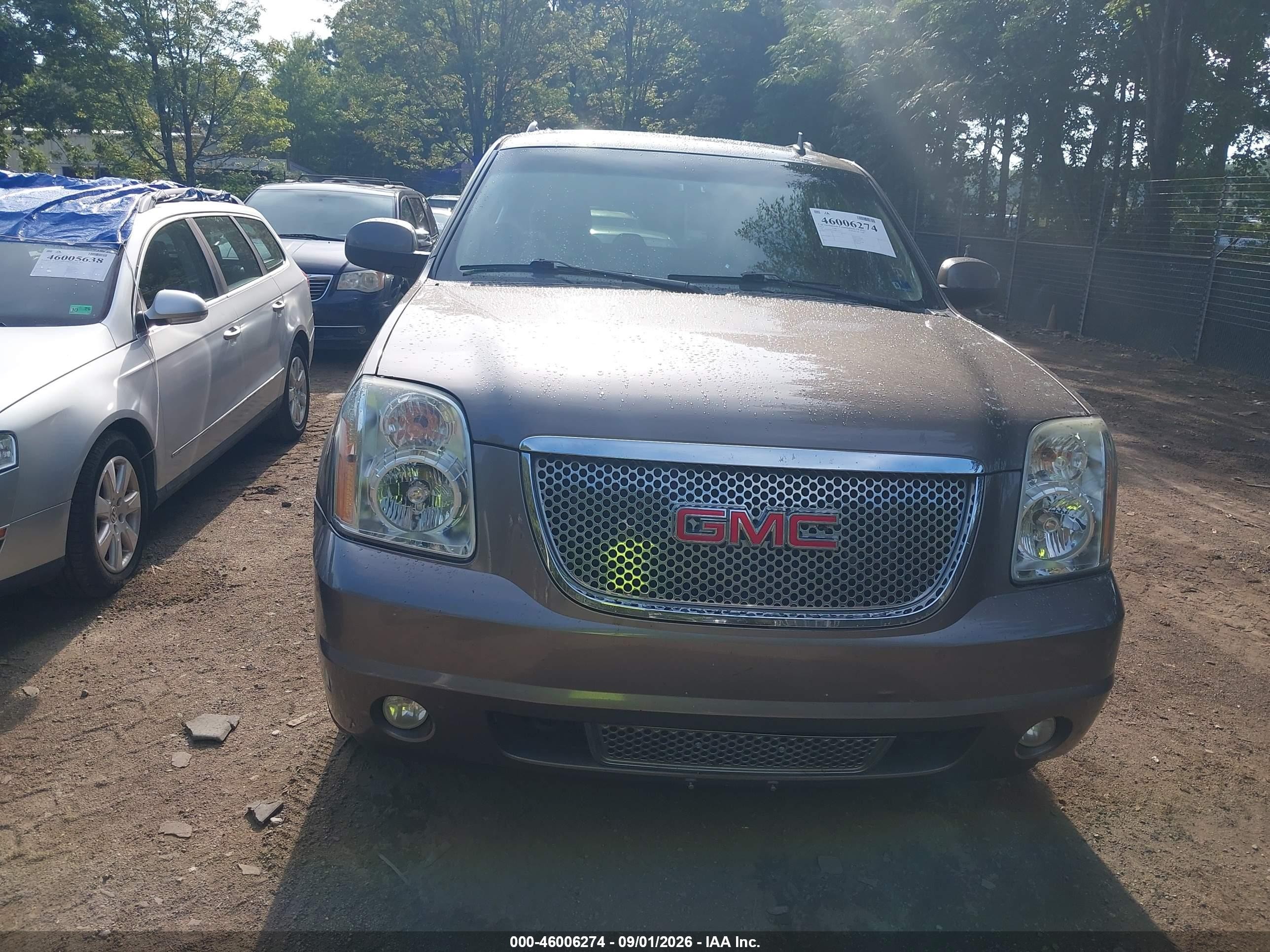 2013 Gmc Yukon Xl 1500 Denali Желто-коричневый vin: 1GKS2MEF9DR312217