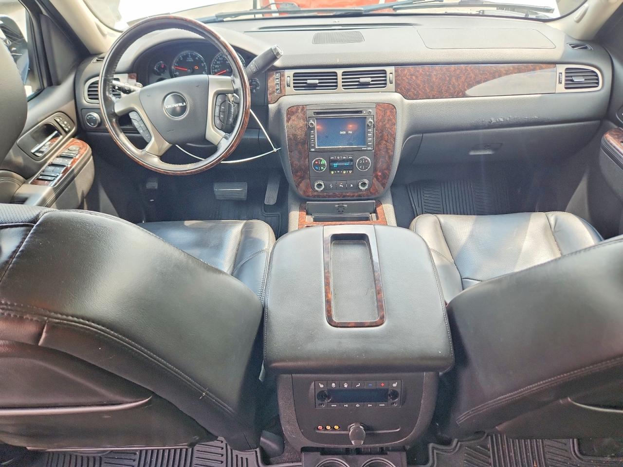 2011 Gmc Yukon Xl Denali White vin: 1GKS2MEFXBR105039