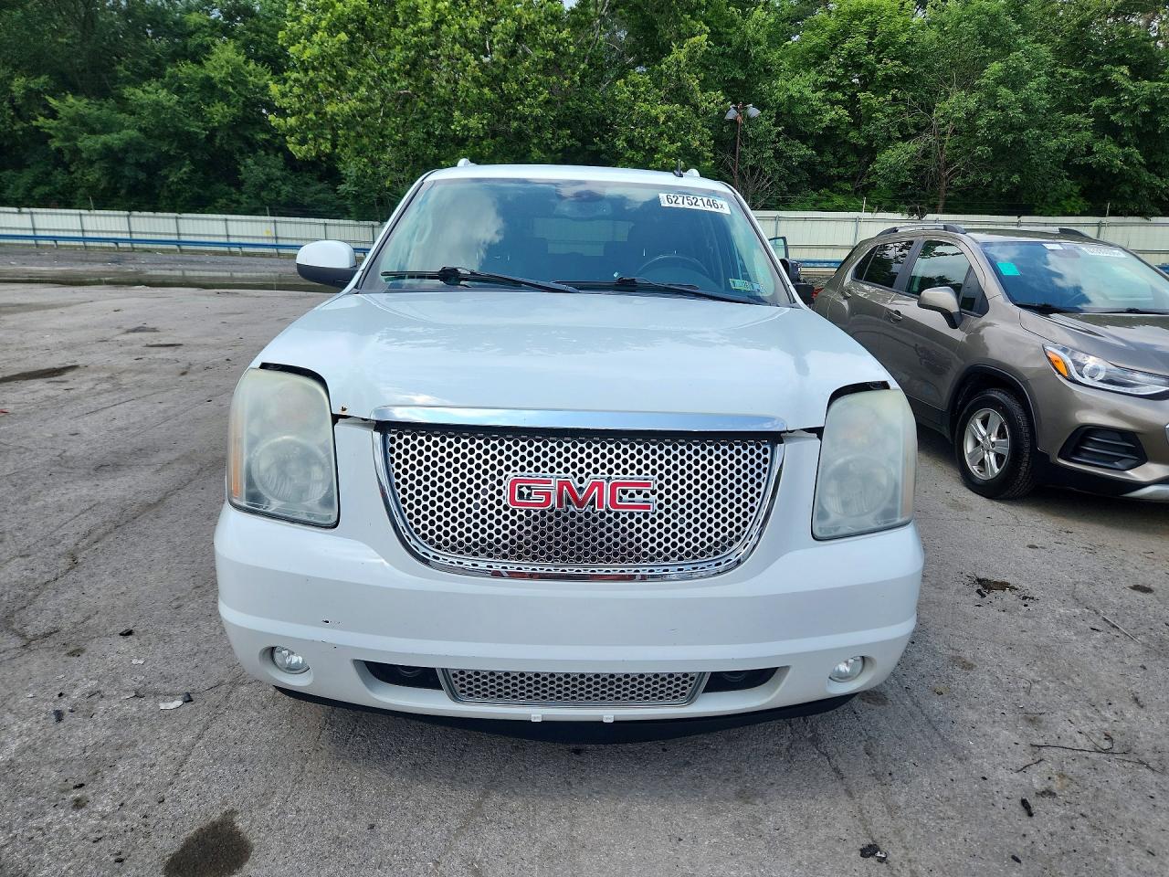 2011 Gmc Yukon Xl Denali White vin: 1GKS2MEFXBR105039