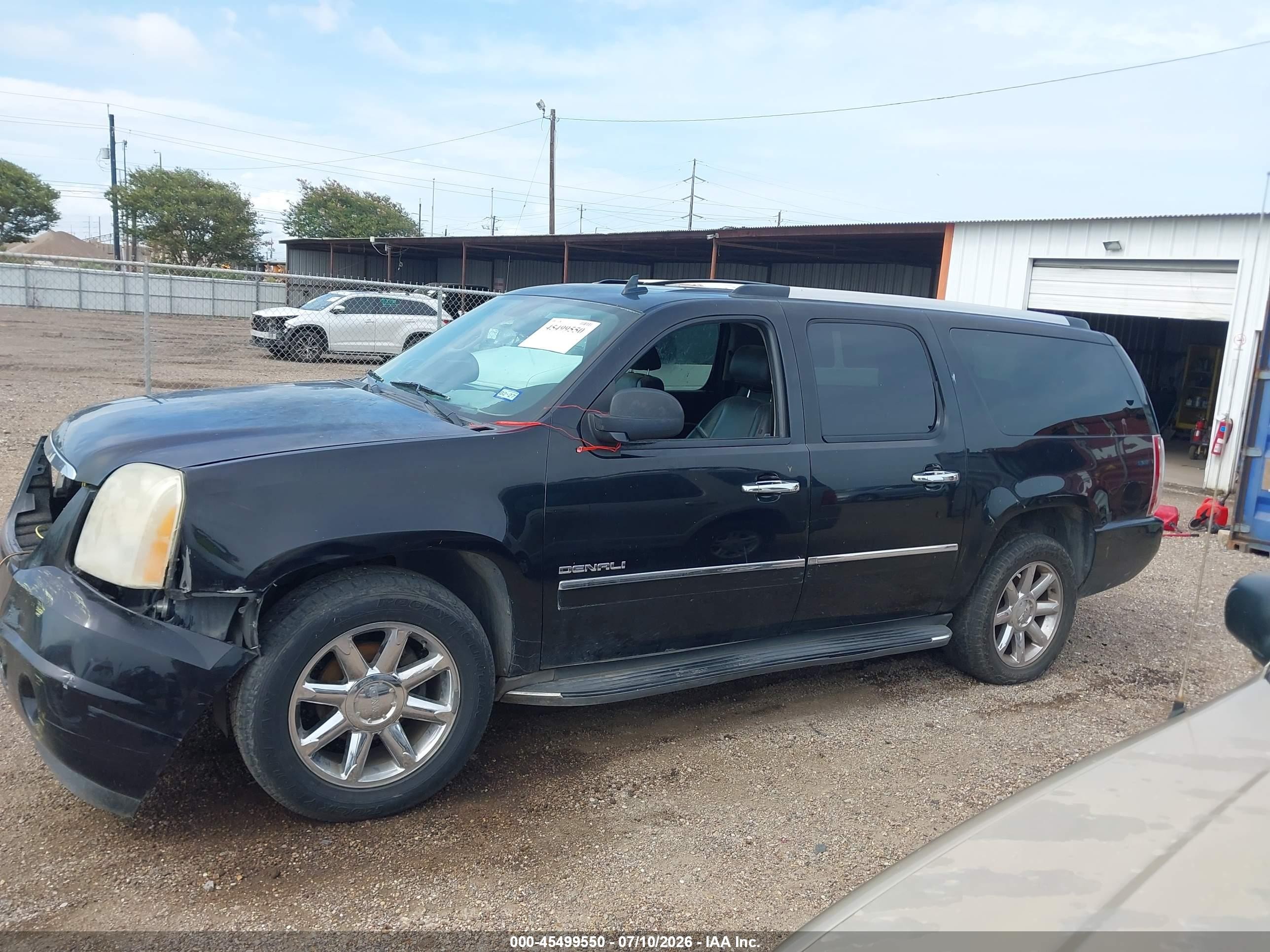 2011 Gmc Yukon Xl 1500 Denali Black vin: 1GKS2MEFXBR261355