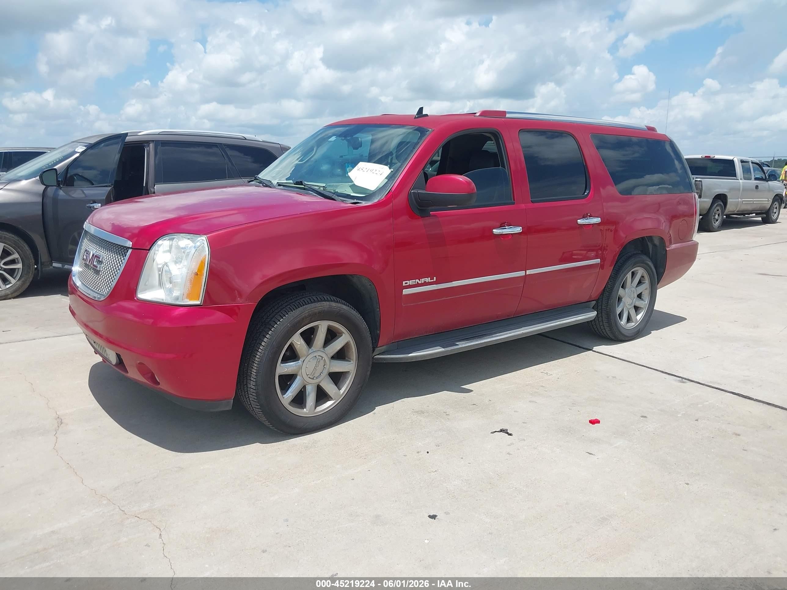2013 Gmc Yukon Xl 1500 Denali Red vin: 1GKS2MEFXDR234319