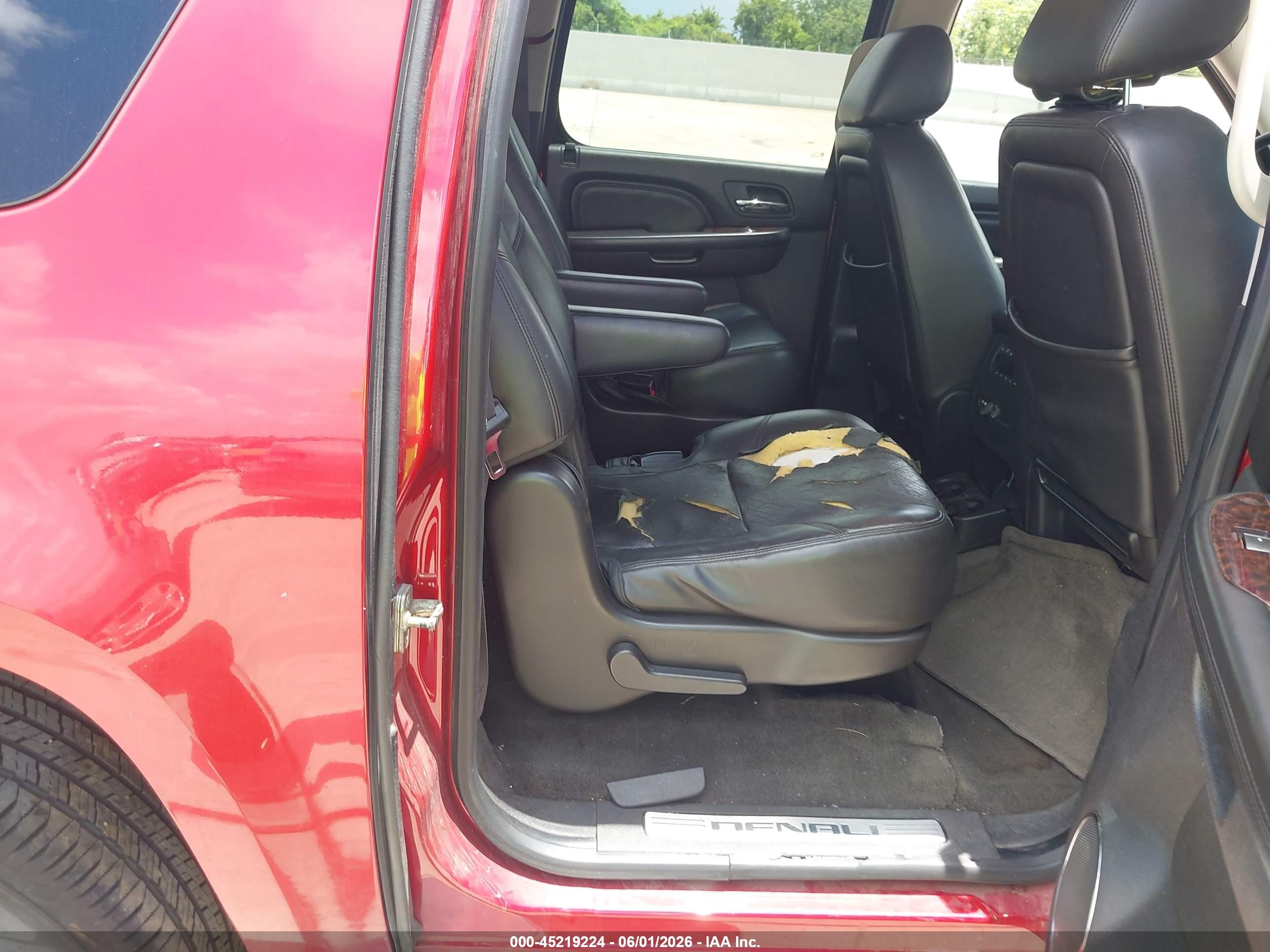 2013 Gmc Yukon Xl 1500 Denali Red vin: 1GKS2MEFXDR234319