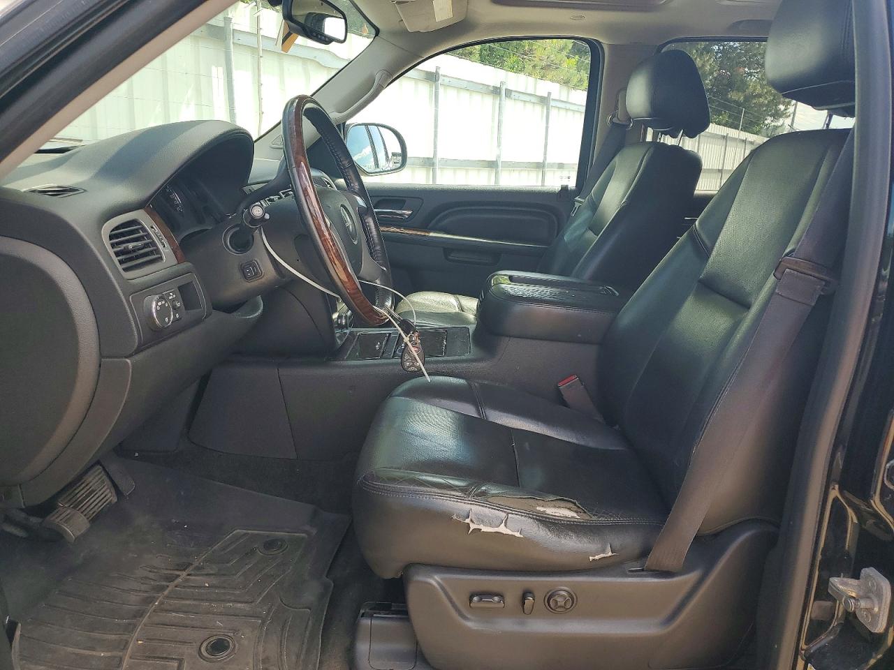2014 Gmc Yukon Xl Denali Black vin: 1GKS2MEFXER220549