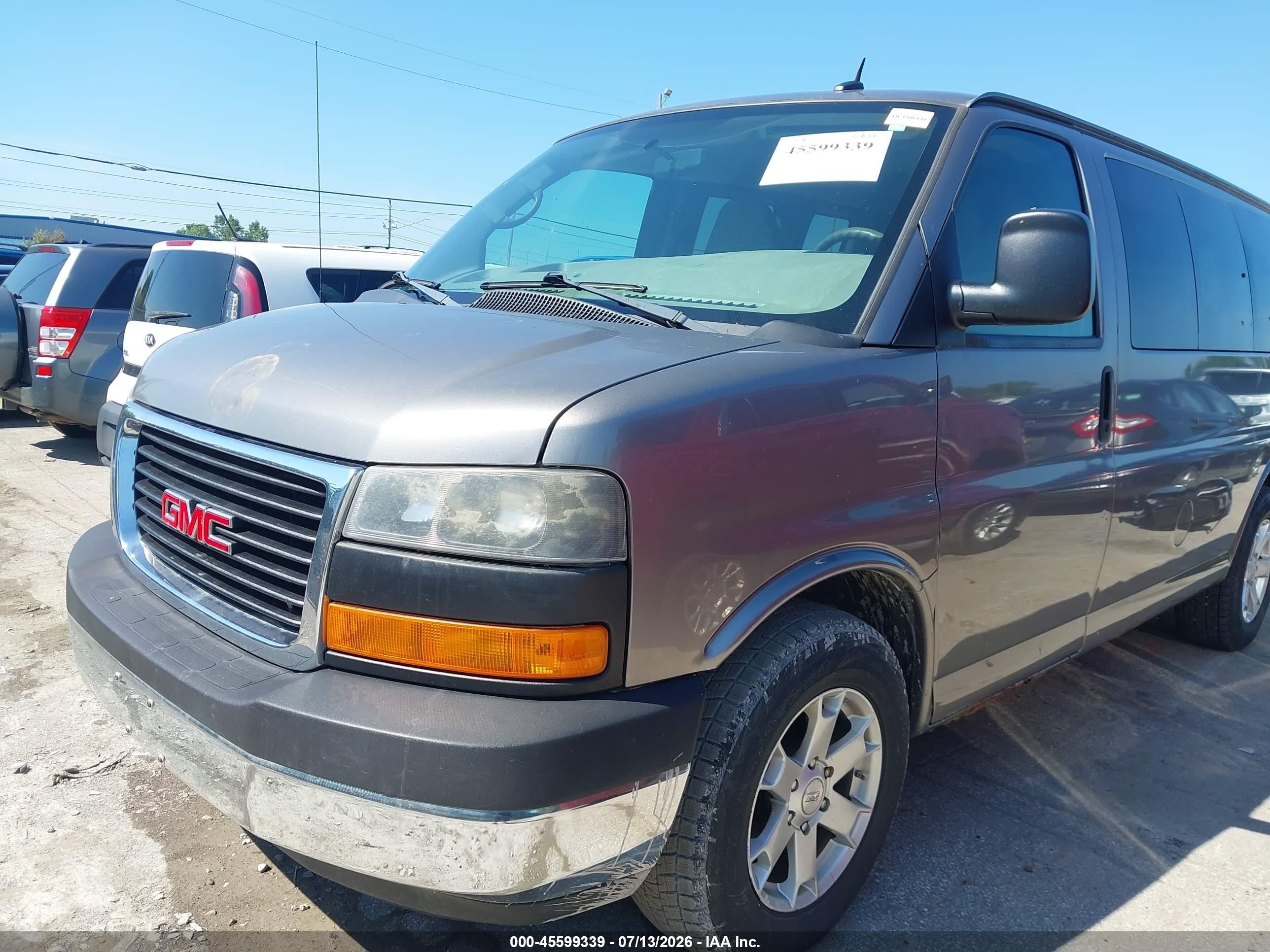 2011 Gmc Savana 1500 Lt Gray vin: 1GKS7CF4XB1111981