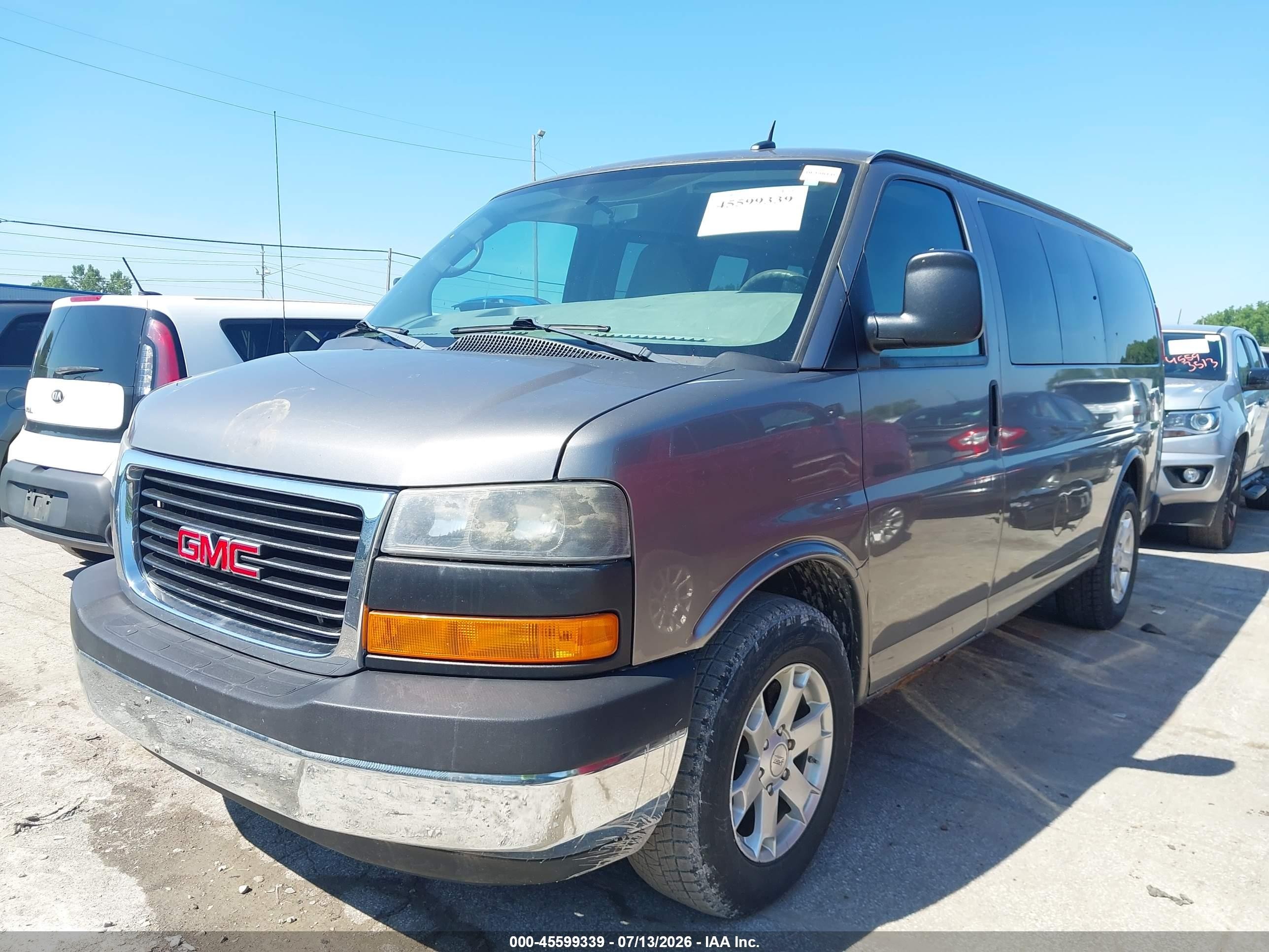 2011 Gmc Savana 1500 Lt Gray vin: 1GKS7CF4XB1111981