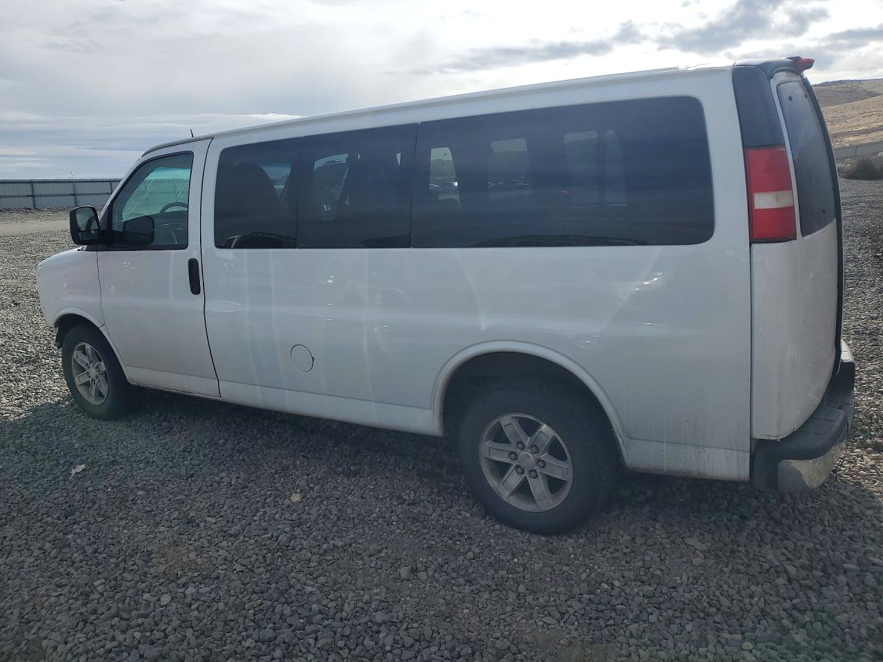 2013 Gmc Savana G1500 Lt White vin: 1GKS8CF48D1164629