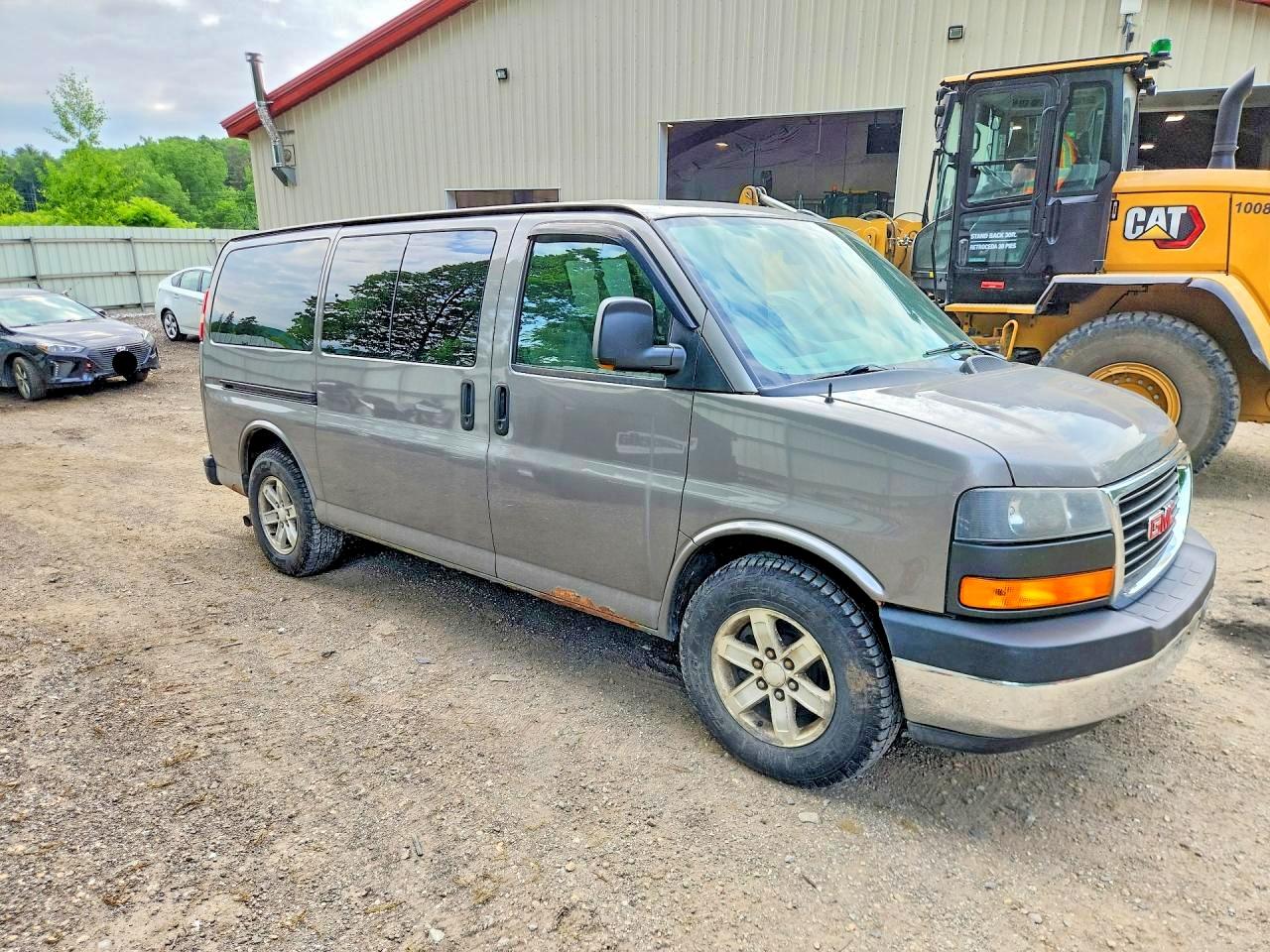 2012 Gmc Savana G1500 Lt Gray vin: 1GKS8CF49C1118886