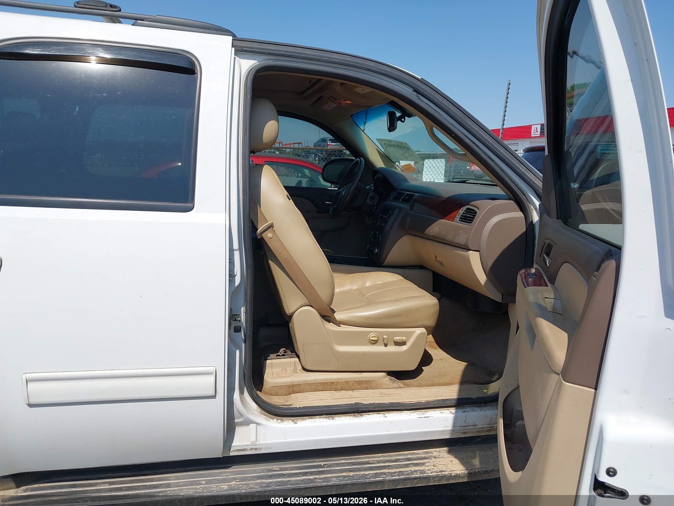 2010 Gmc Yukon Slt Белый vin: 1GKUCCE04AR270997