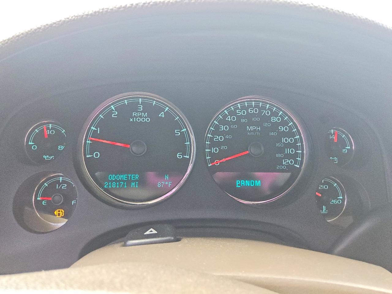 2010 Gmc Yukon Slt Cream vin: 1GKUCCE04AR288352
