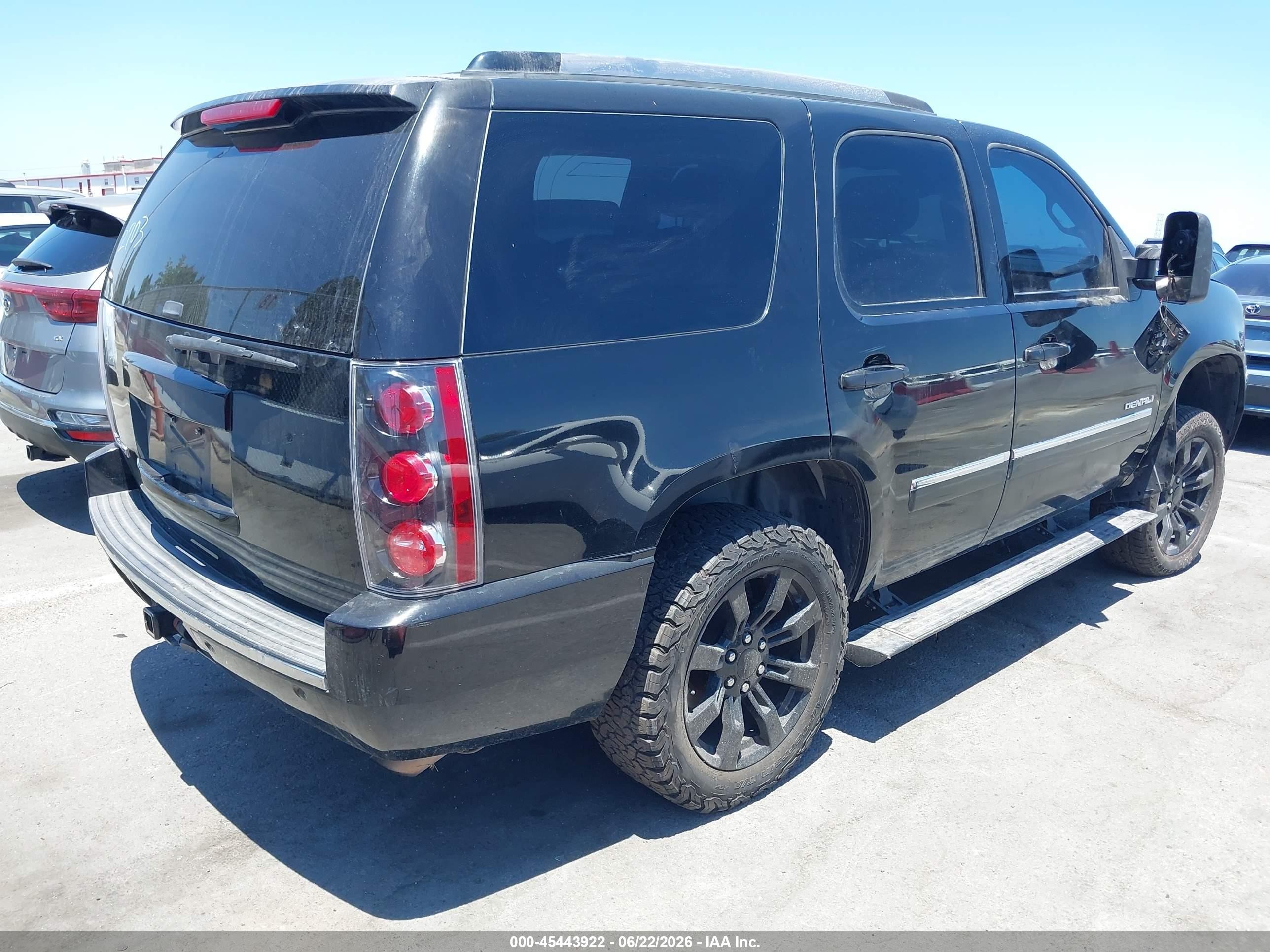 2010 Gmc Yukon Denali Black vin: 1GKUCEEF1AR290947