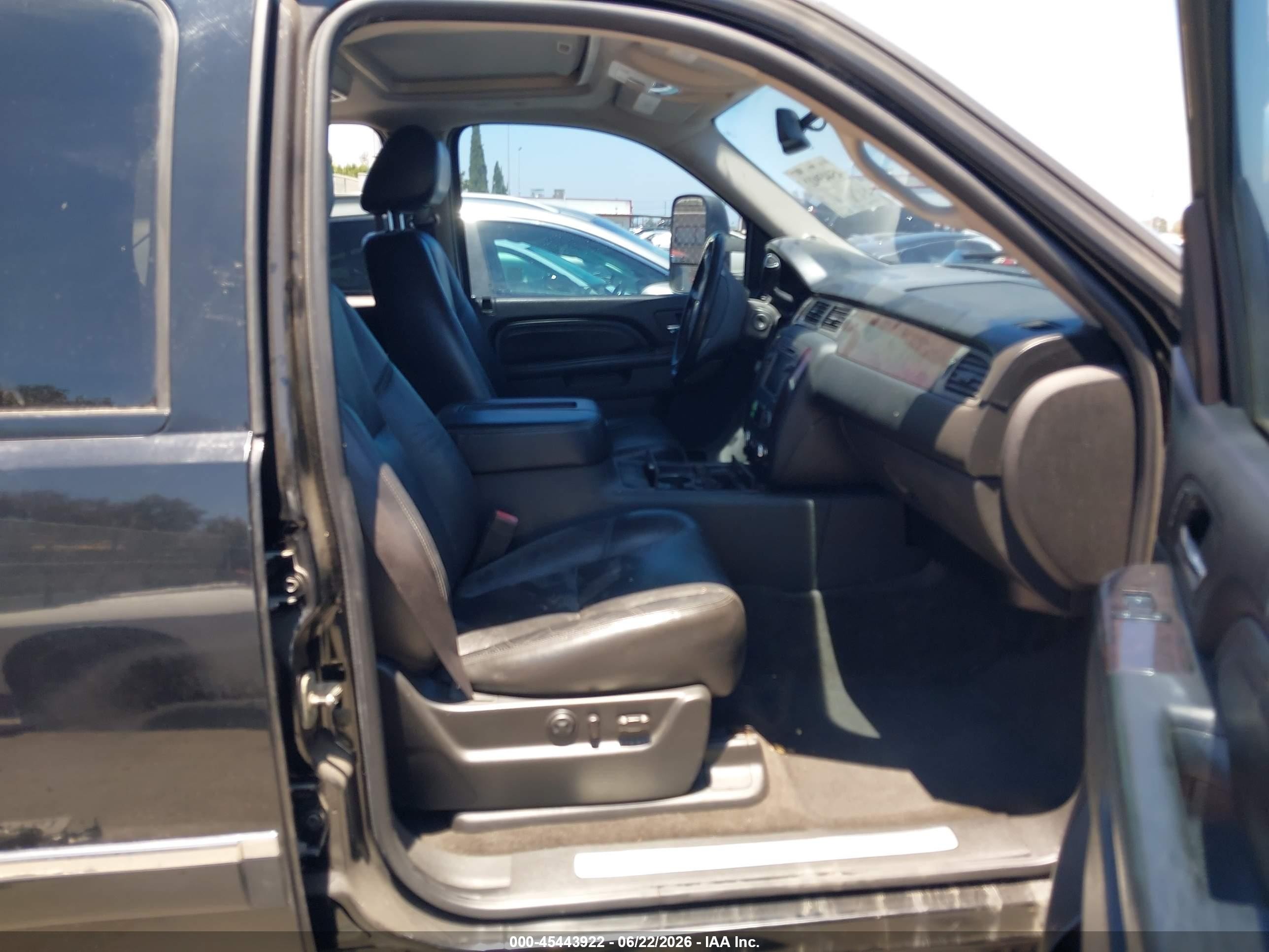 2010 Gmc Yukon Denali Black vin: 1GKUCEEF1AR290947