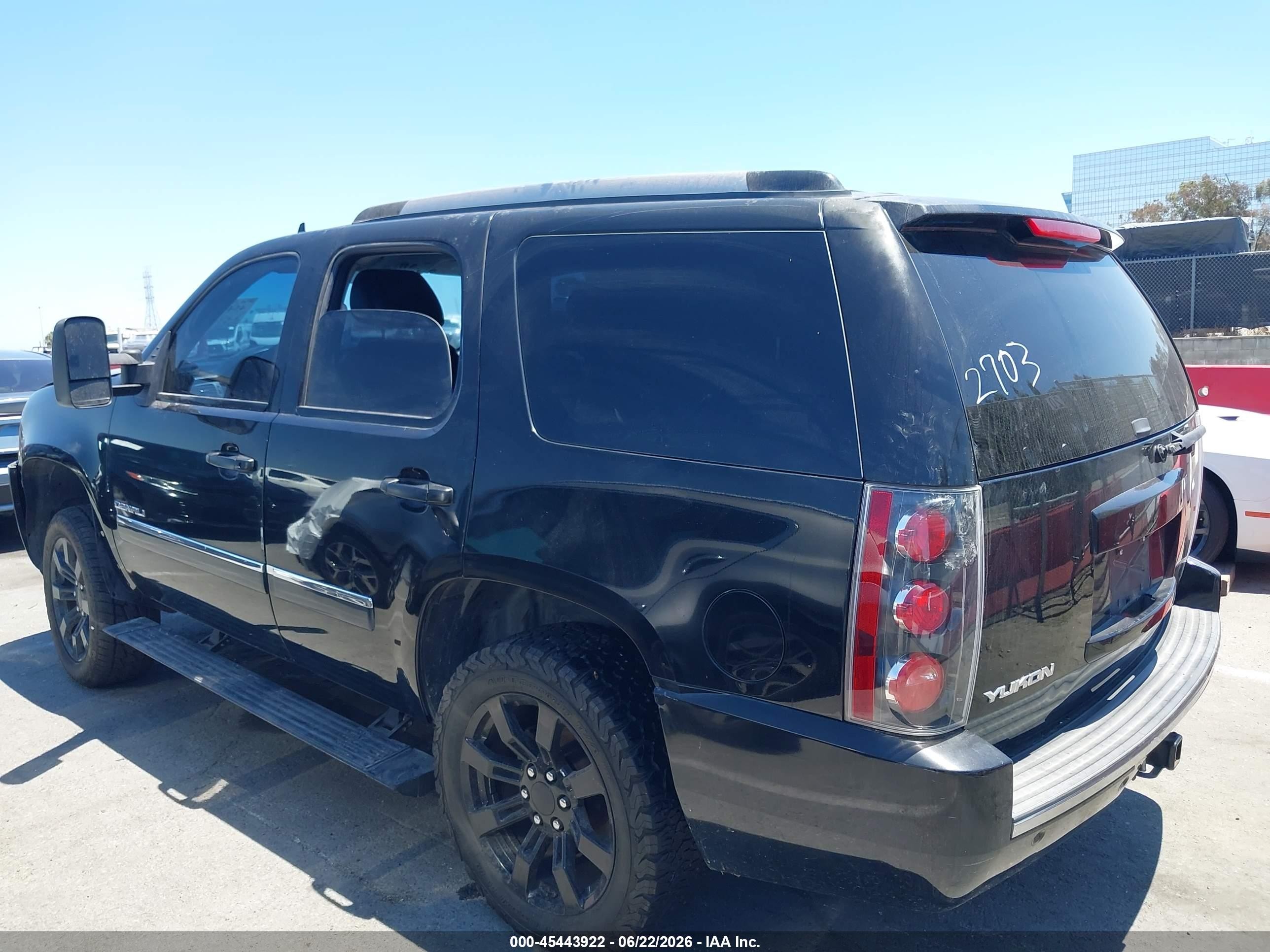 2010 Gmc Yukon Denali Black vin: 1GKUCEEF1AR290947