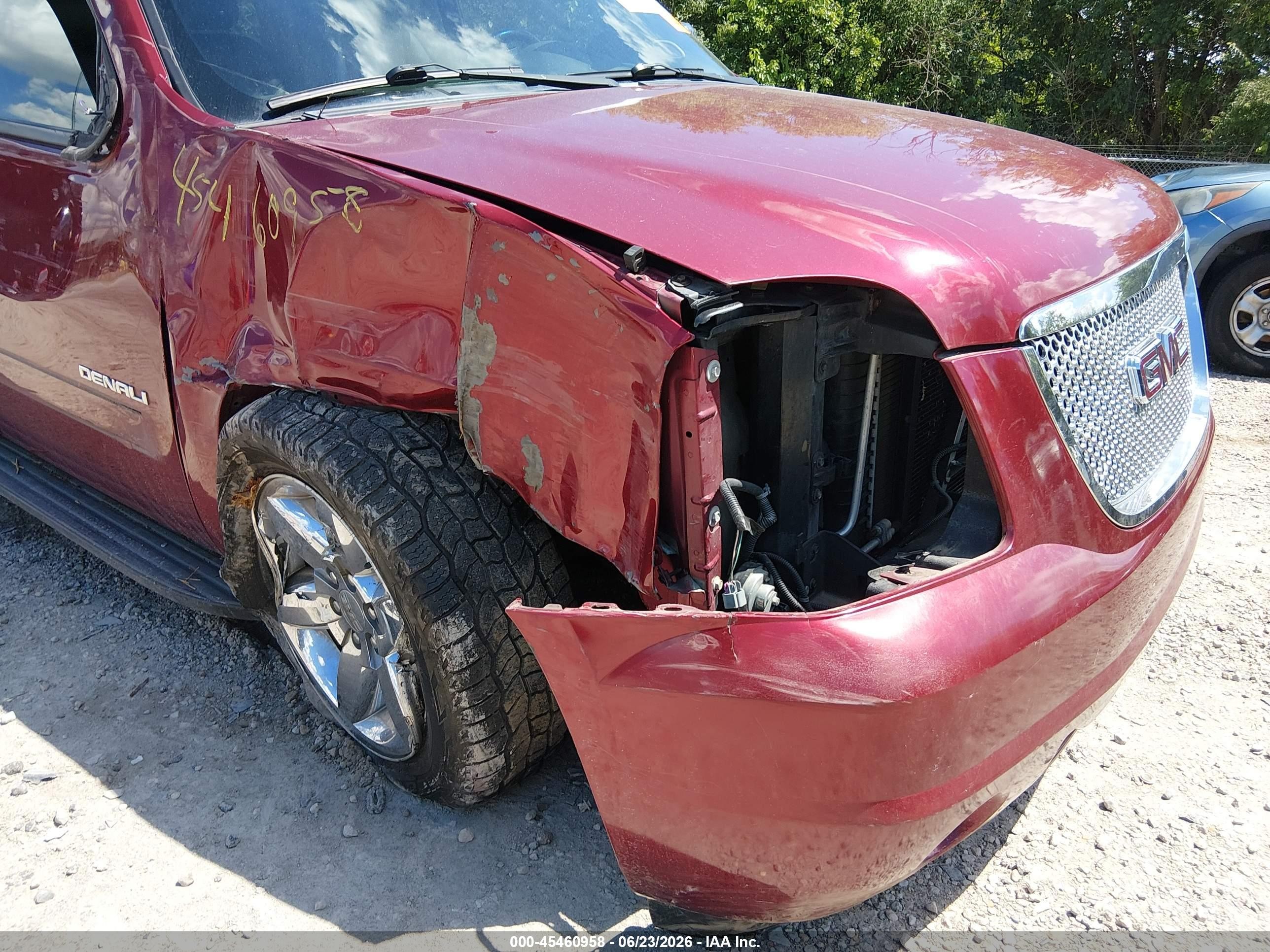 2010 Gmc Yukon Slt Red vin: 1GKUKCE00AR143568