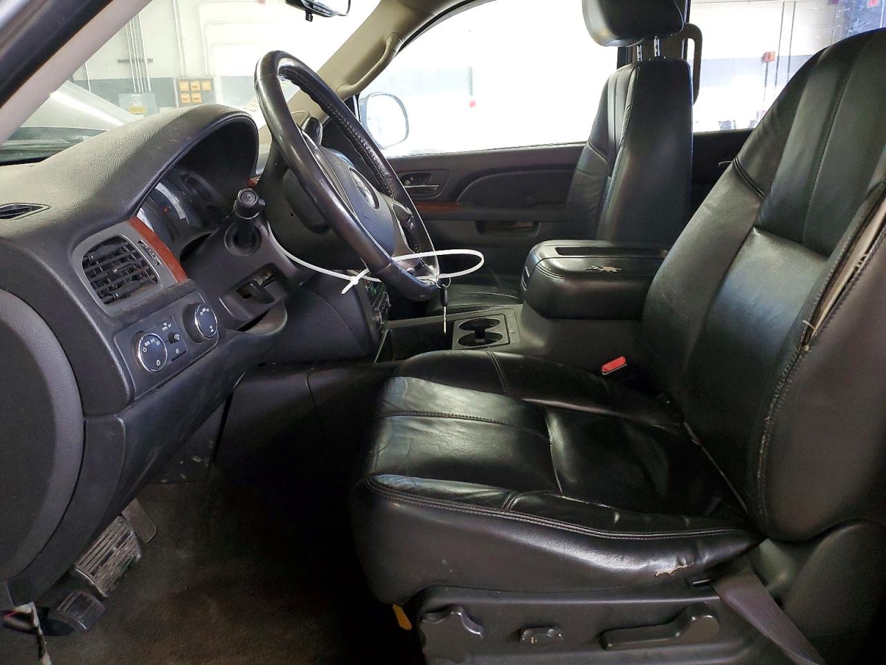 2010 Gmc Yukon Slt Silver vin: 1GKUKCE04AR123369