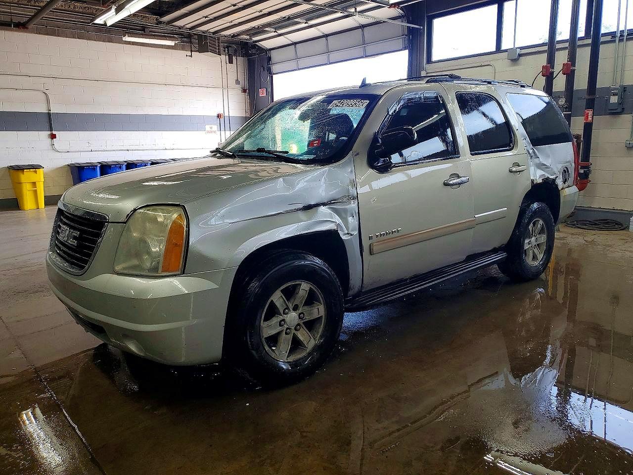 2010 Gmc Yukon Slt Silver vin: 1GKUKCE04AR123369