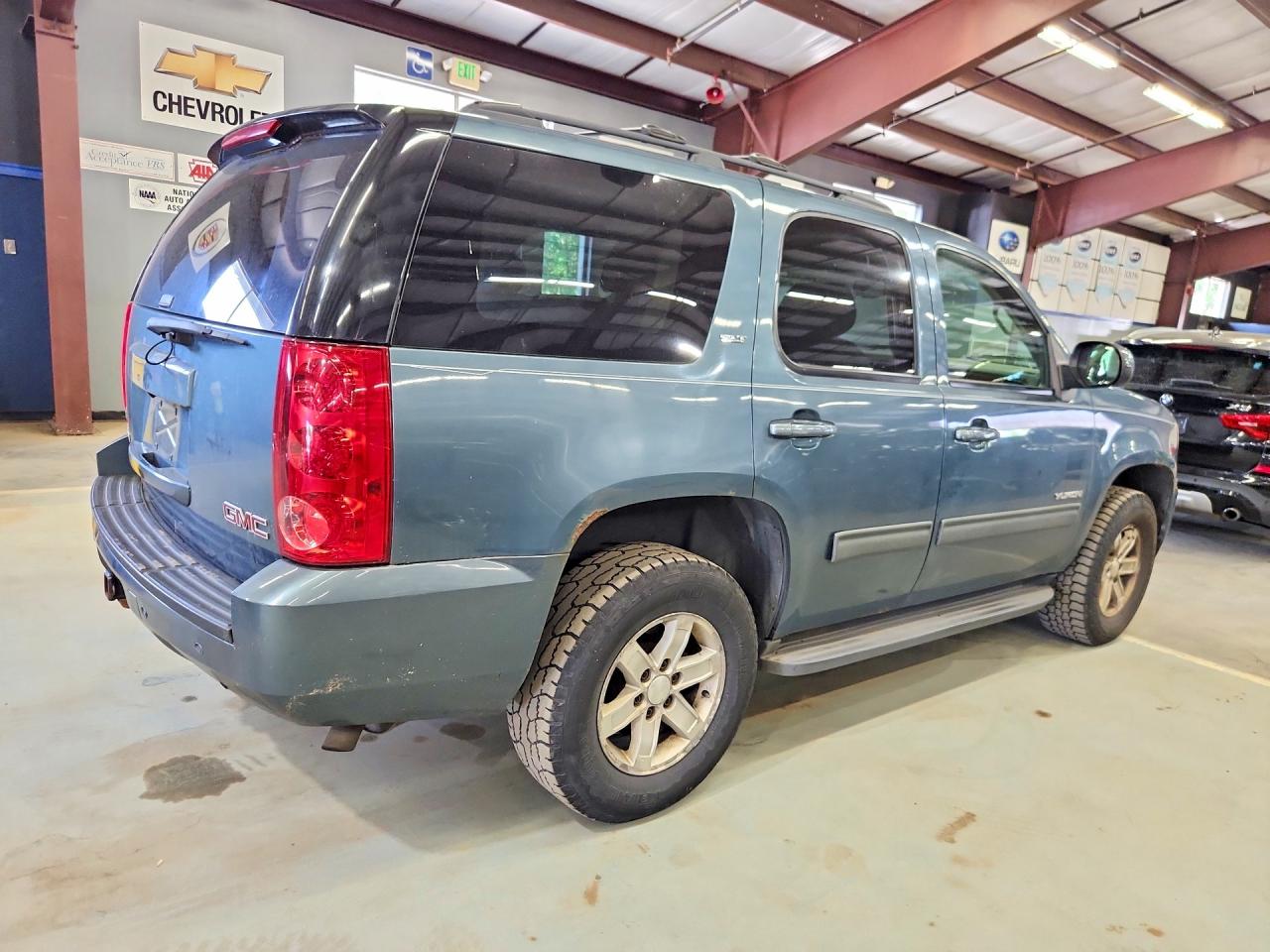 2010 Gmc Yukon Slt Green vin: 1GKUKCE05AR101610