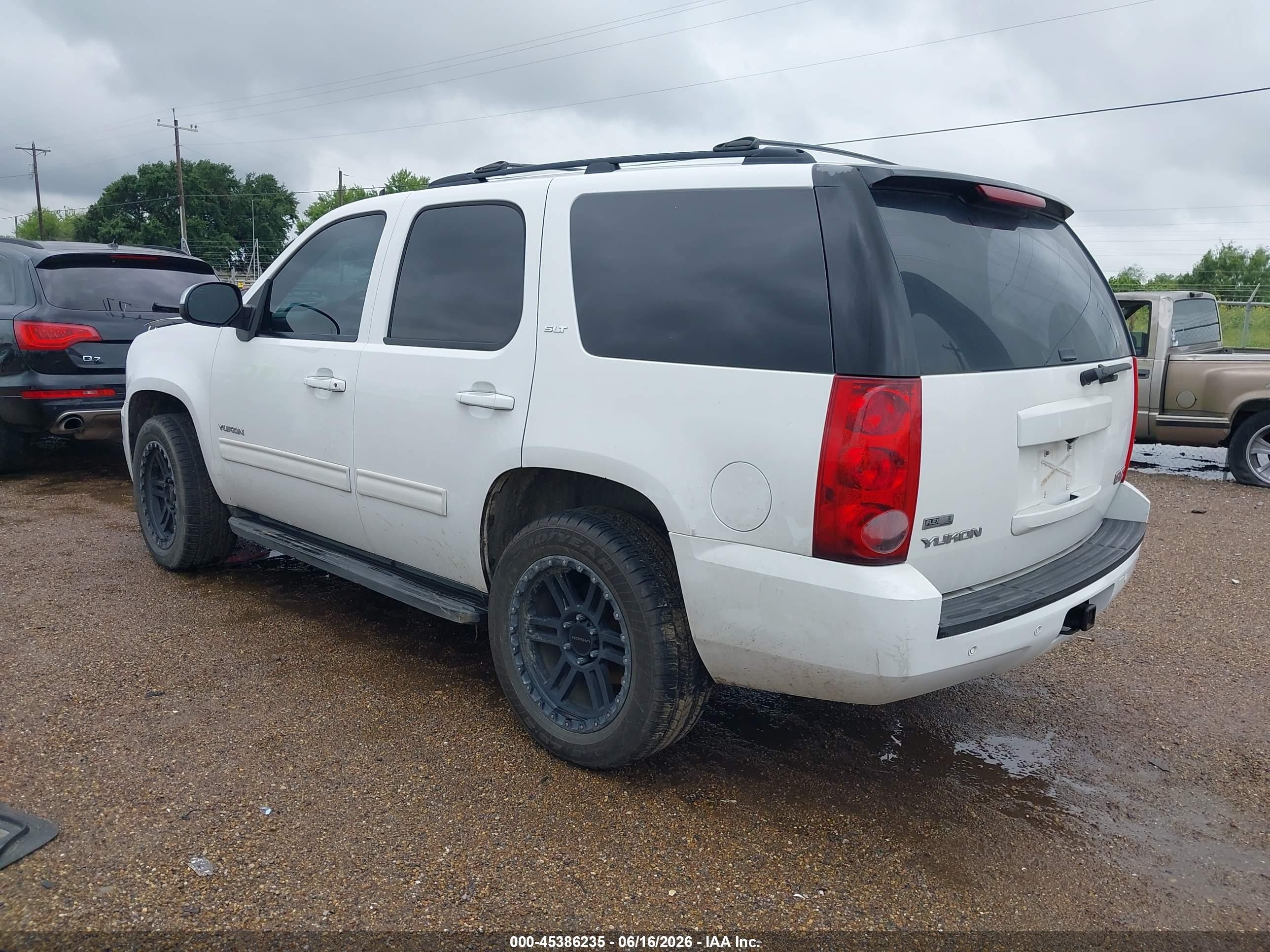 2010 Gmc Yukon Slt White vin: 1GKUKCE05AR143906
