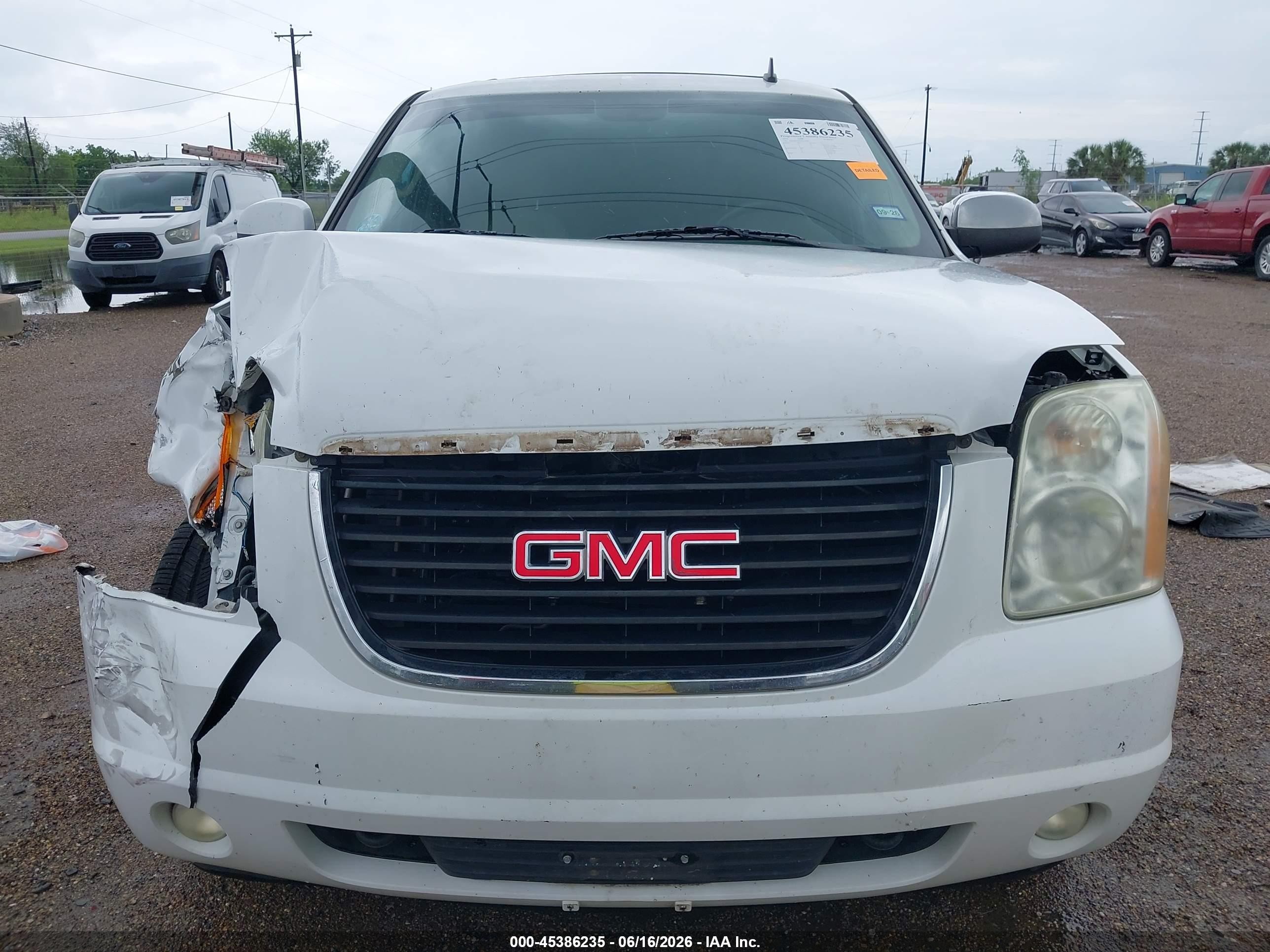 2010 Gmc Yukon Slt White vin: 1GKUKCE05AR143906