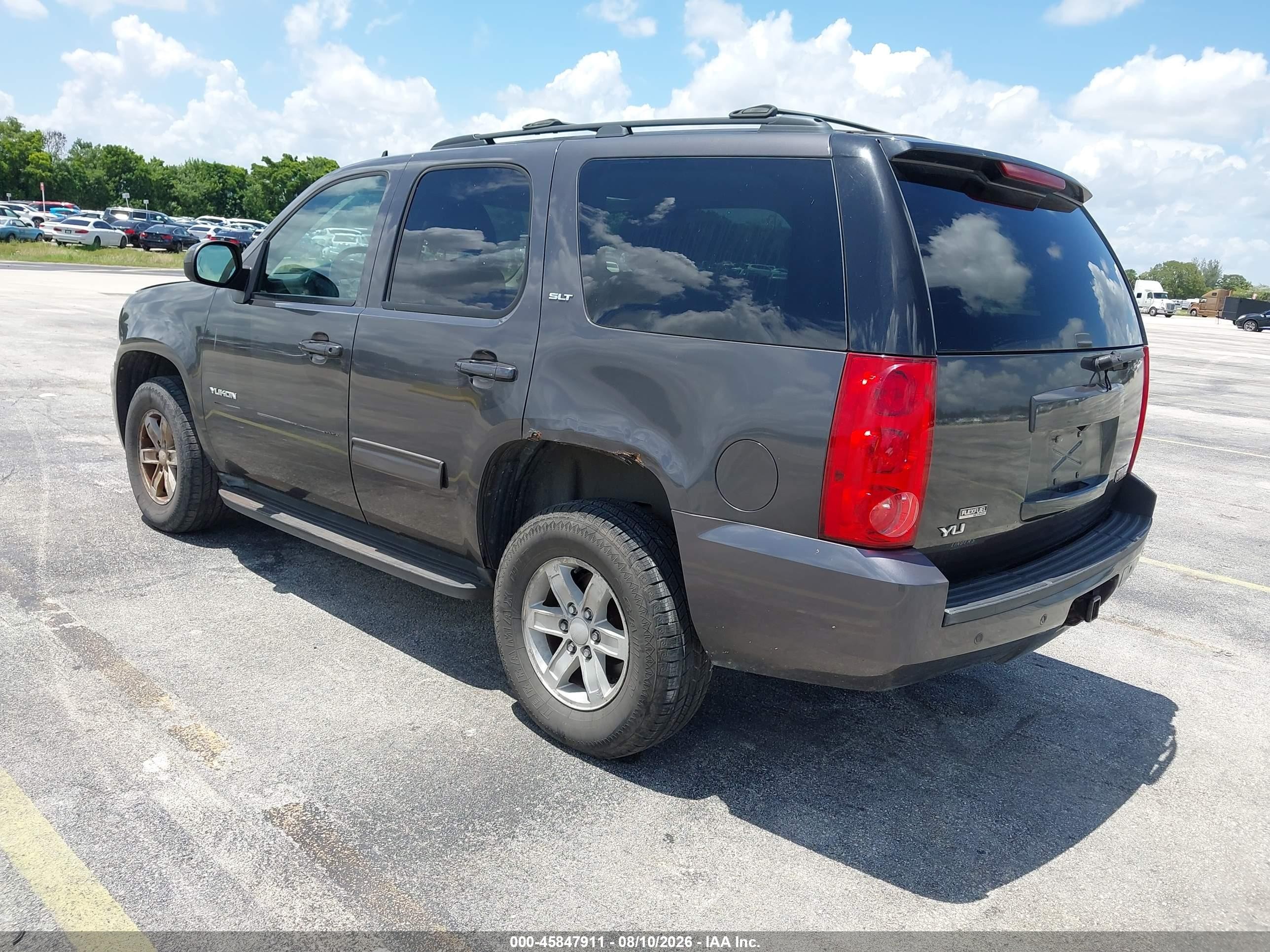 2010 Gmc Yukon Slt Серый vin: 1GKUKCE05AR208575
