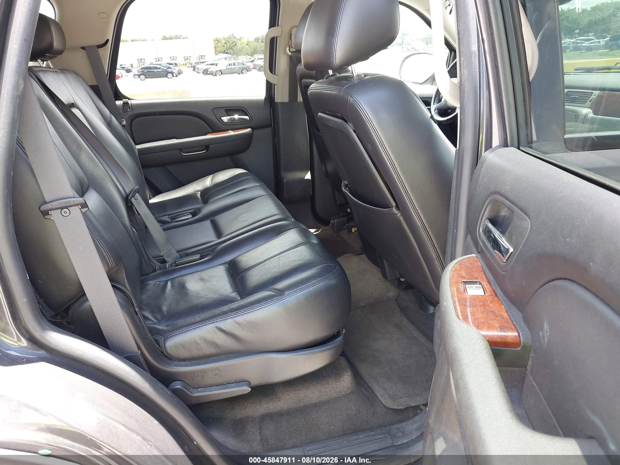 2010 Gmc Yukon Slt Серый vin: 1GKUKCE05AR208575