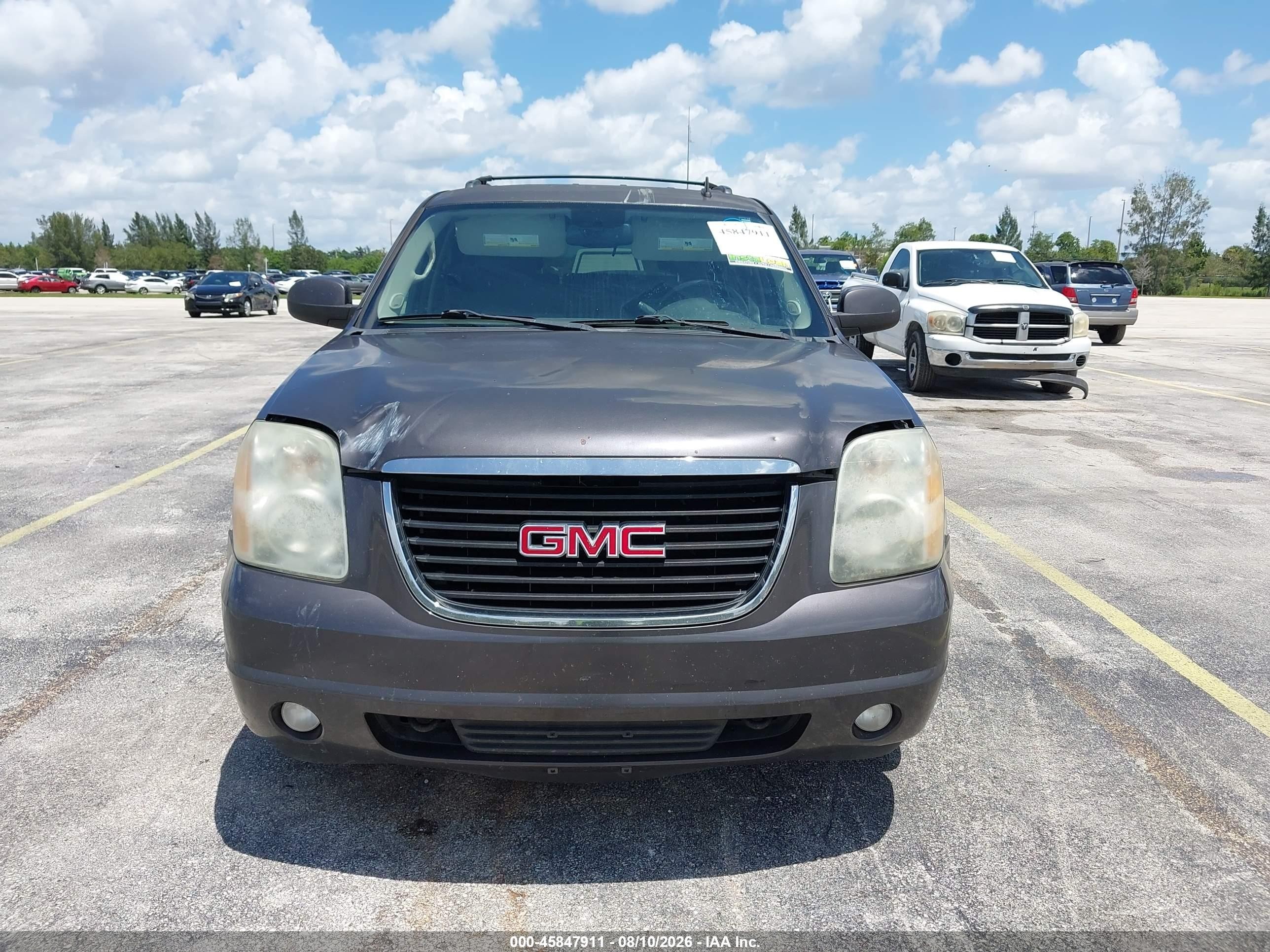 2010 Gmc Yukon Slt Серый vin: 1GKUKCE05AR208575